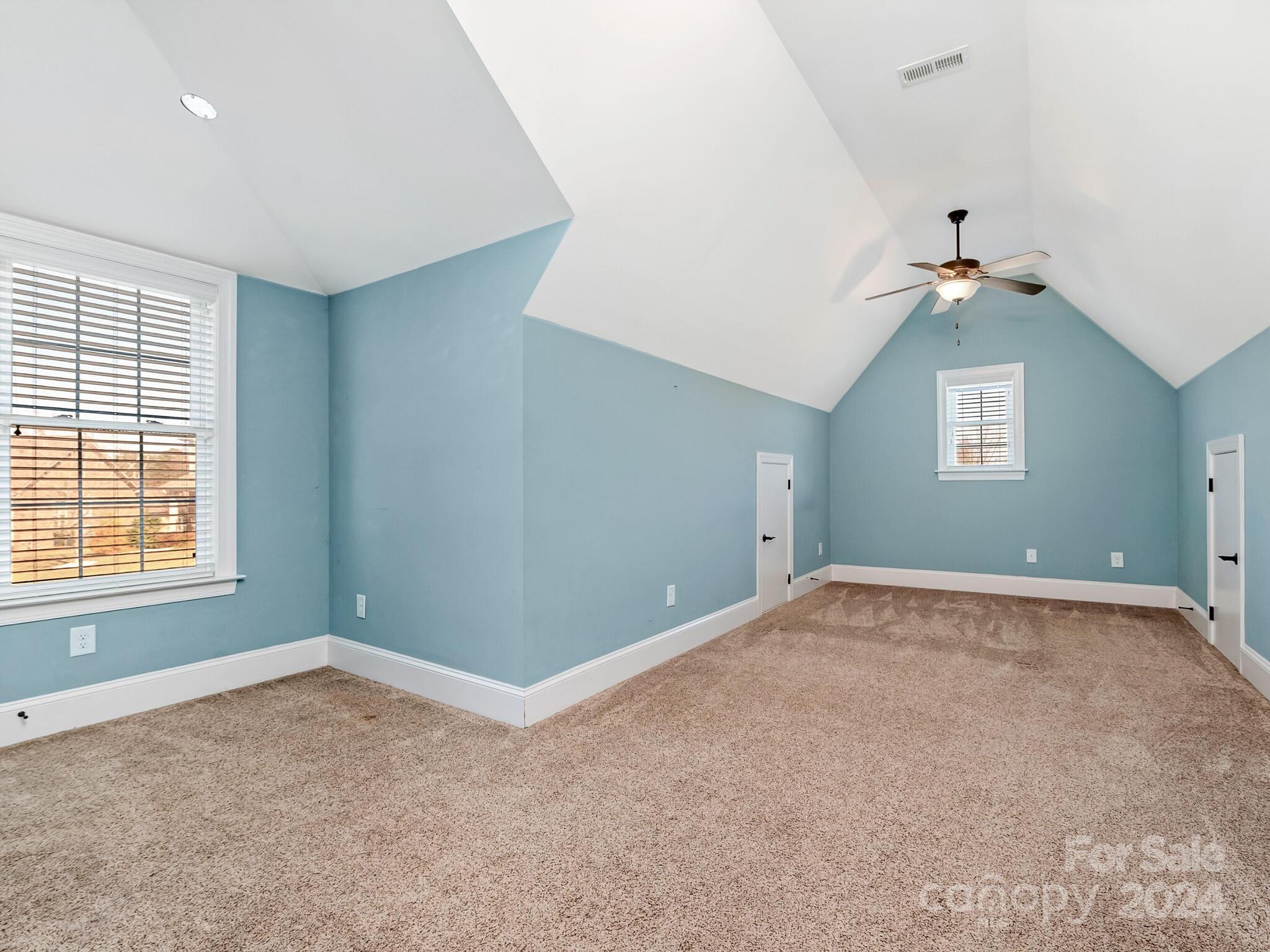 River Lake - Residential