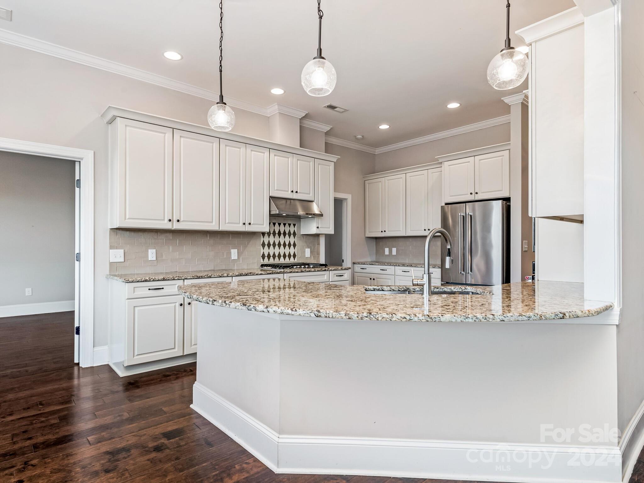 River Lake - Residential