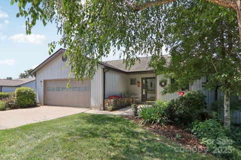 Photo for 301 Kyfields Drive