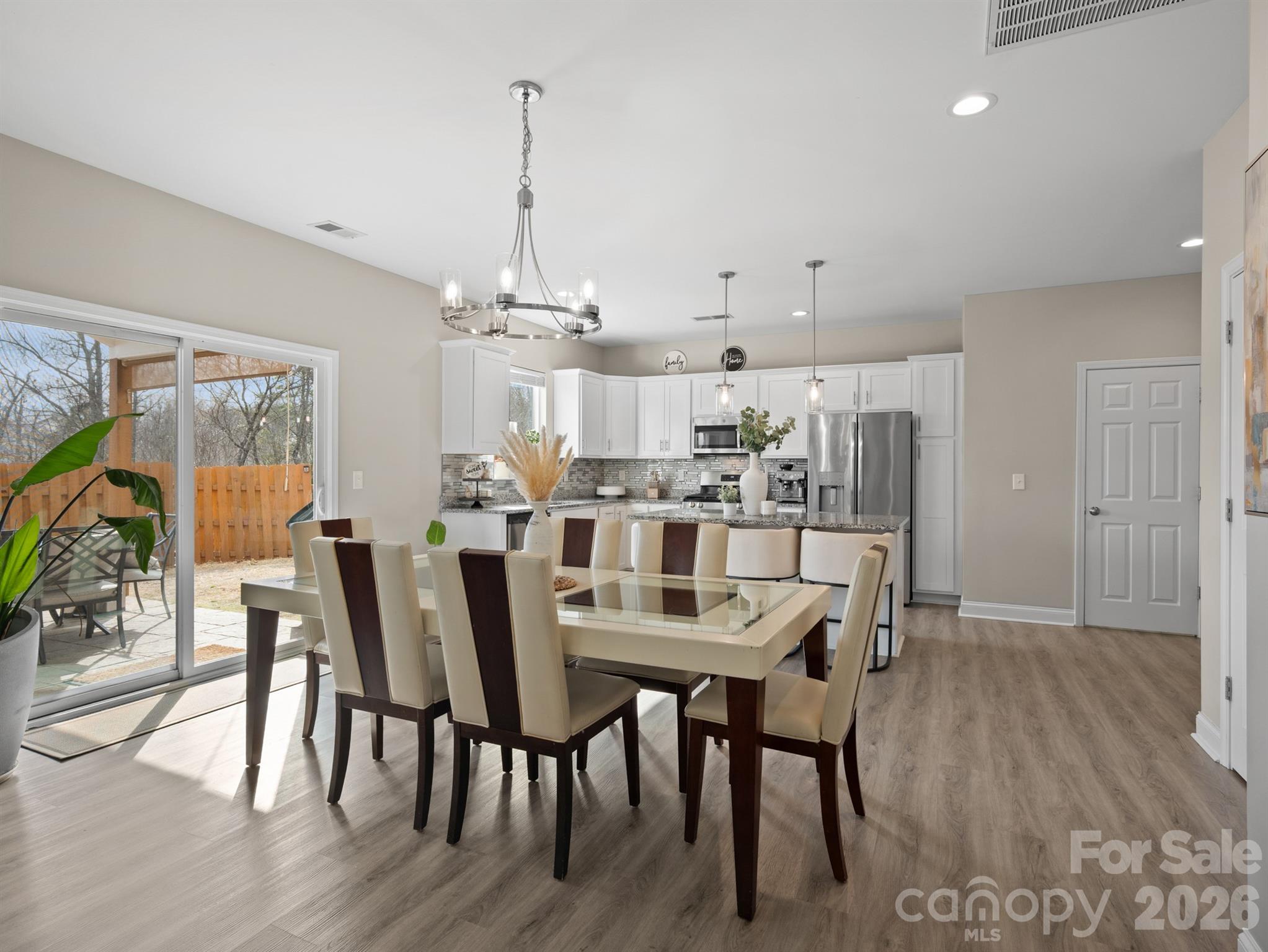 Almond Glen - Residential