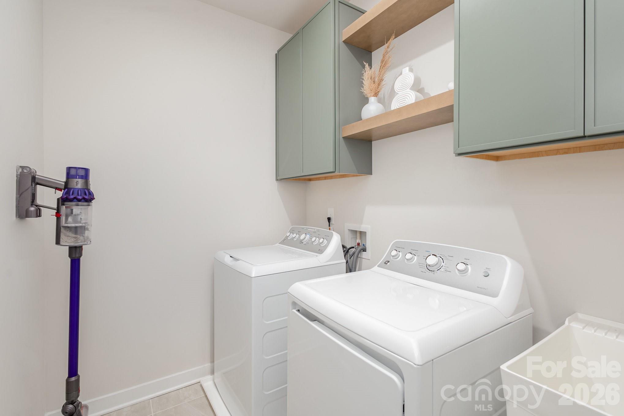 Trinity Townes - Residential