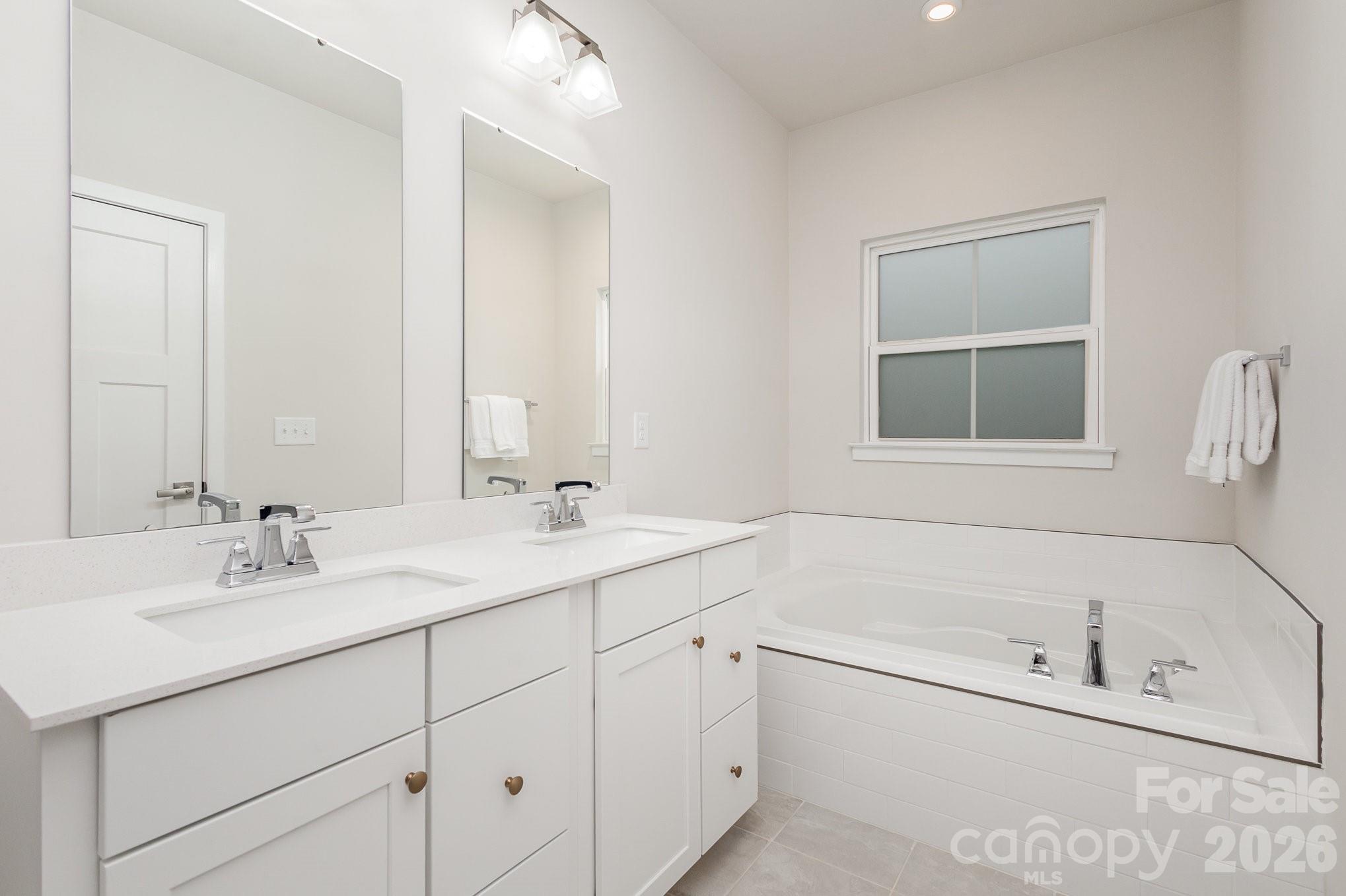 Trinity Townes - Residential