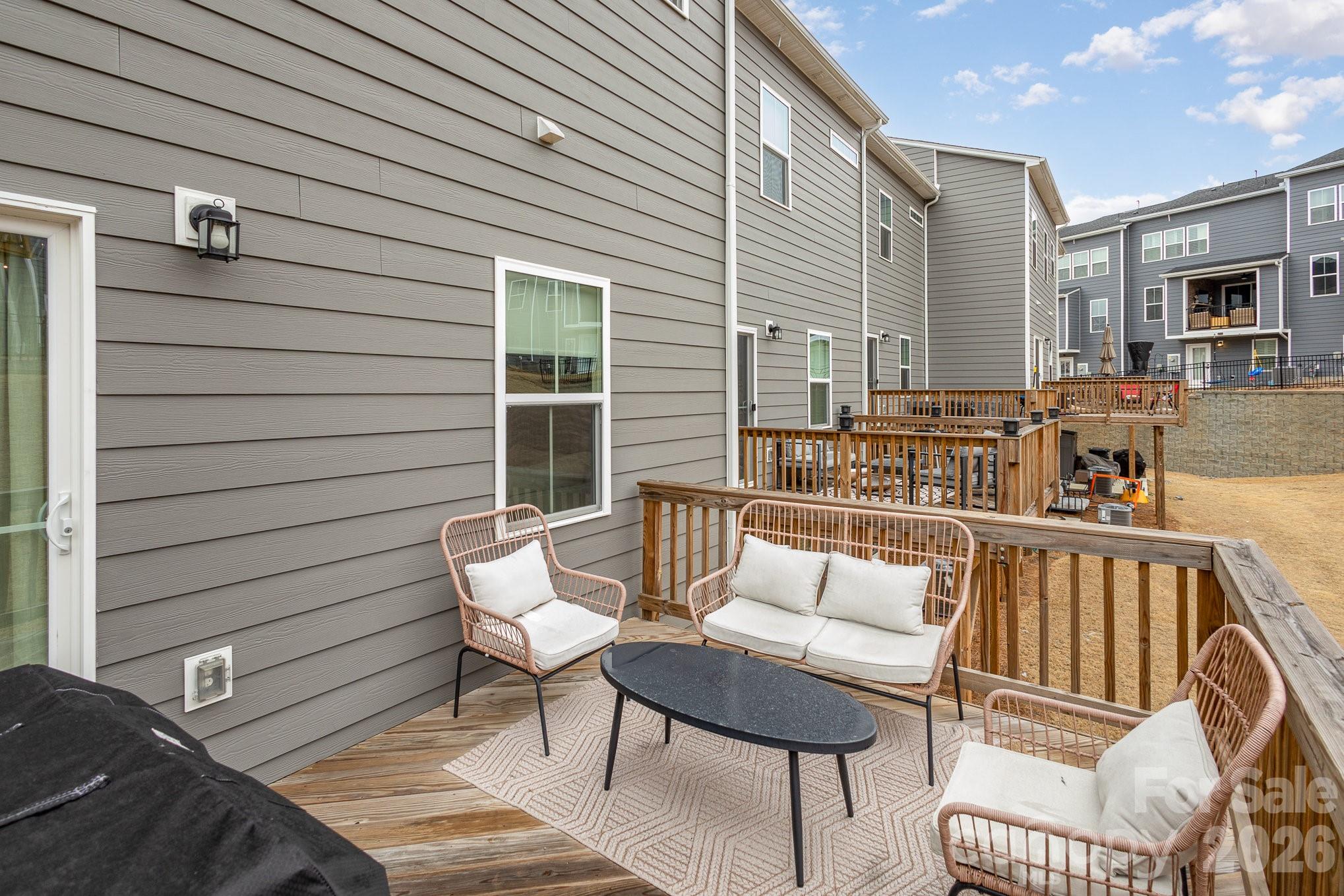 Trinity Townes - Residential