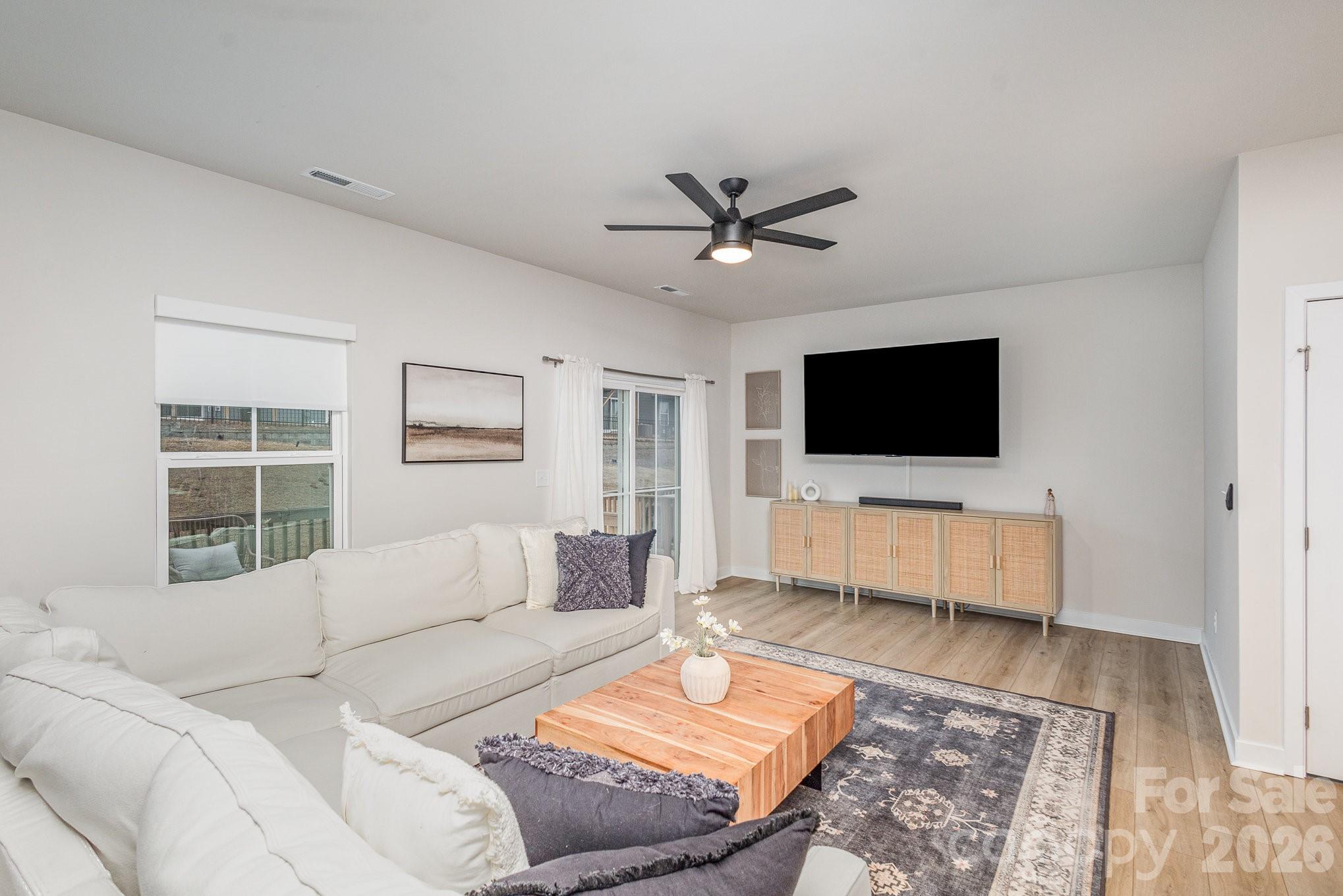 Trinity Townes - Residential