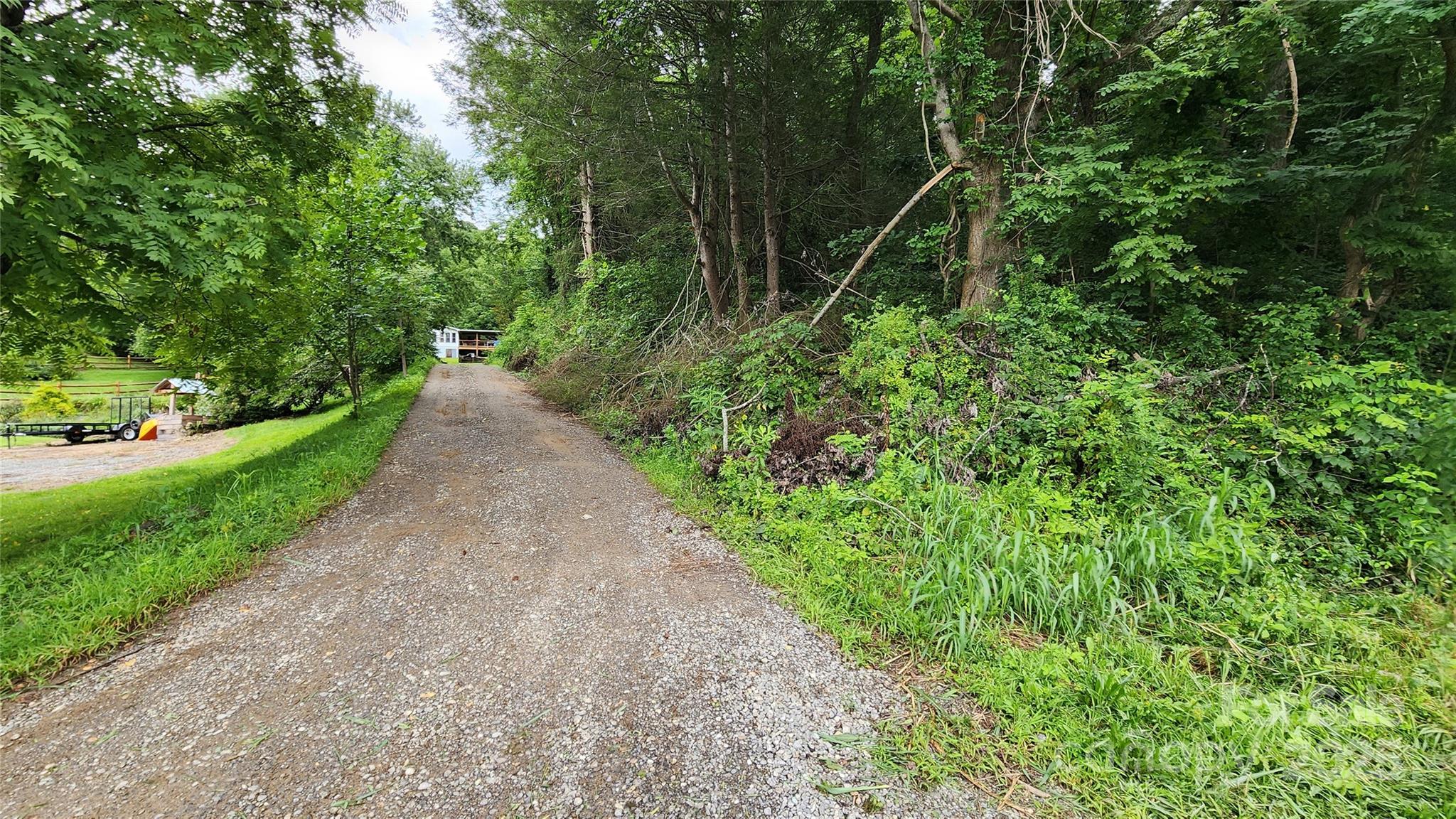 8625-06-2360 Racoon Road N 2