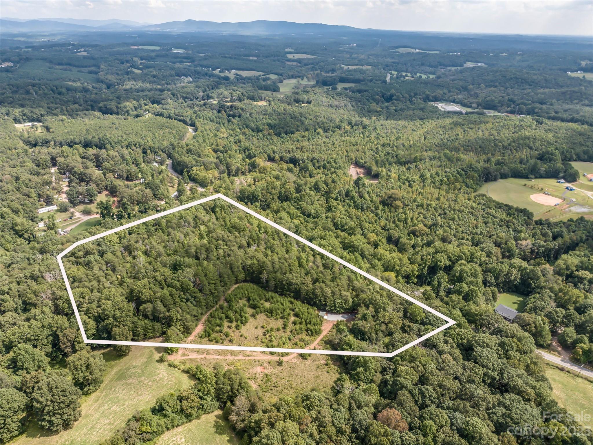 1074 Old Ballpark Road