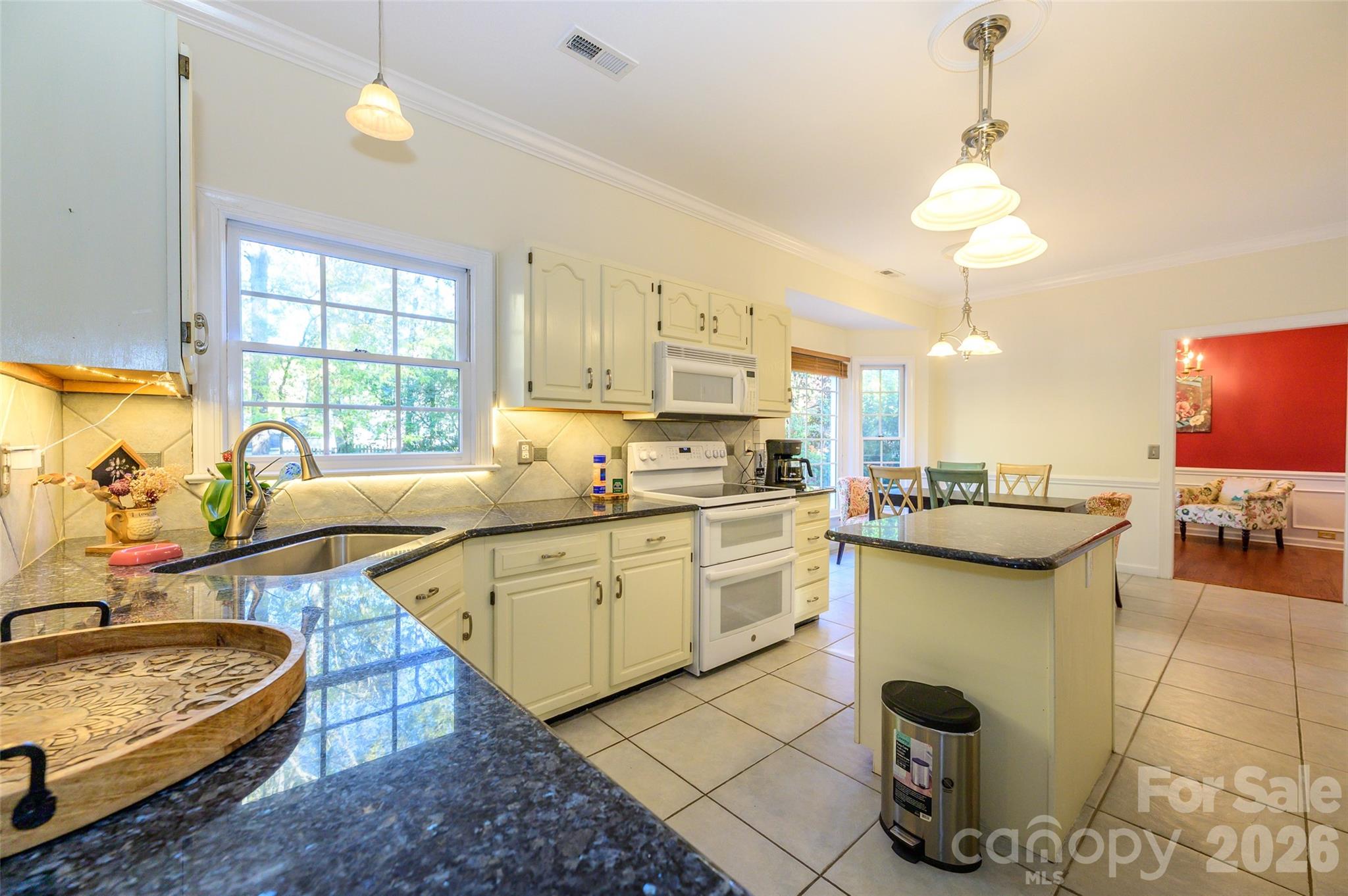 Hunters Gate - Residential