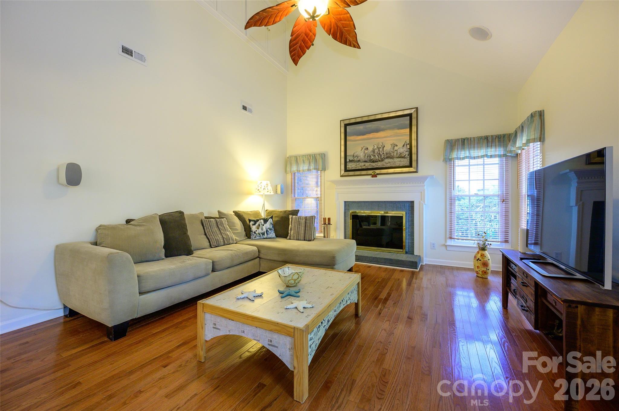 Hunters Gate - Residential