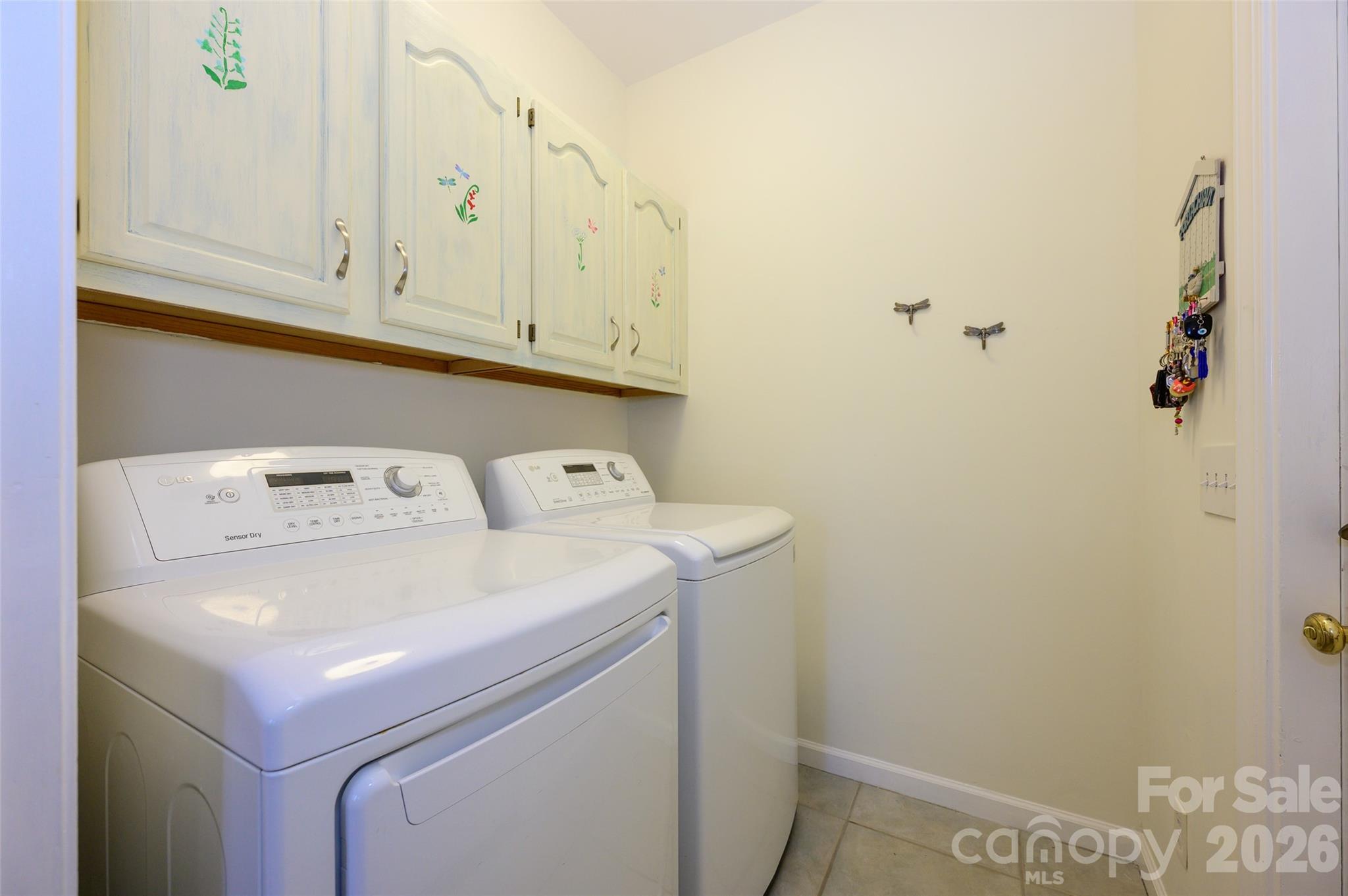 Hunters Gate - Residential