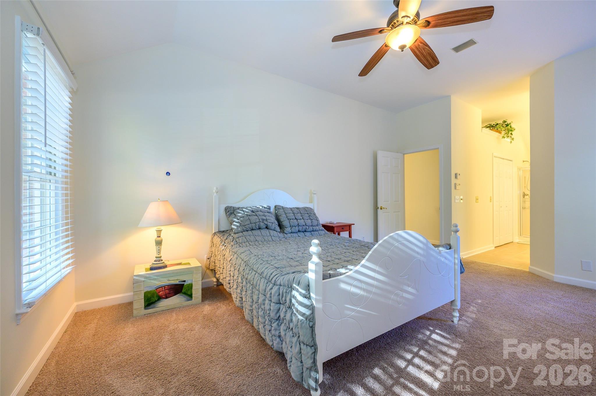 Hunters Gate - Residential