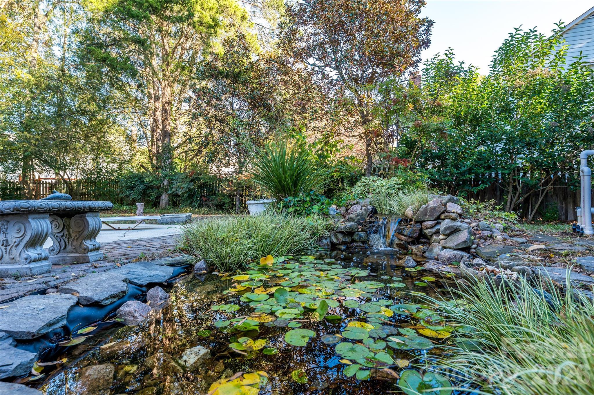 Hunters Gate - Residential