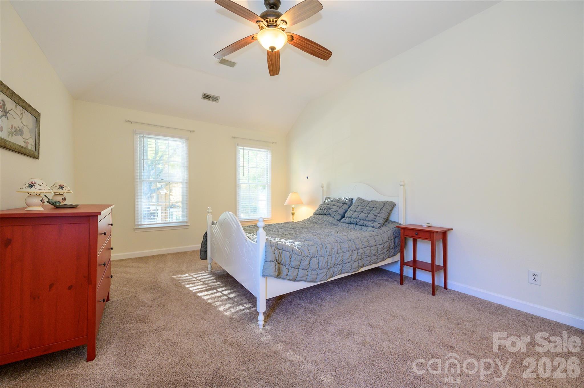 Hunters Gate - Residential