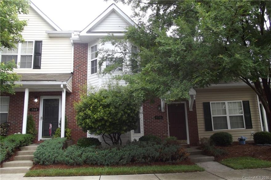 Newly updated 2 bed 2.5 bath townhome in Arlington Downs.
New laminate wood floors, new tile in kitchen, laundry room and half bath.  New carpet throughout the upstairs.  New light fixtures and much much more.