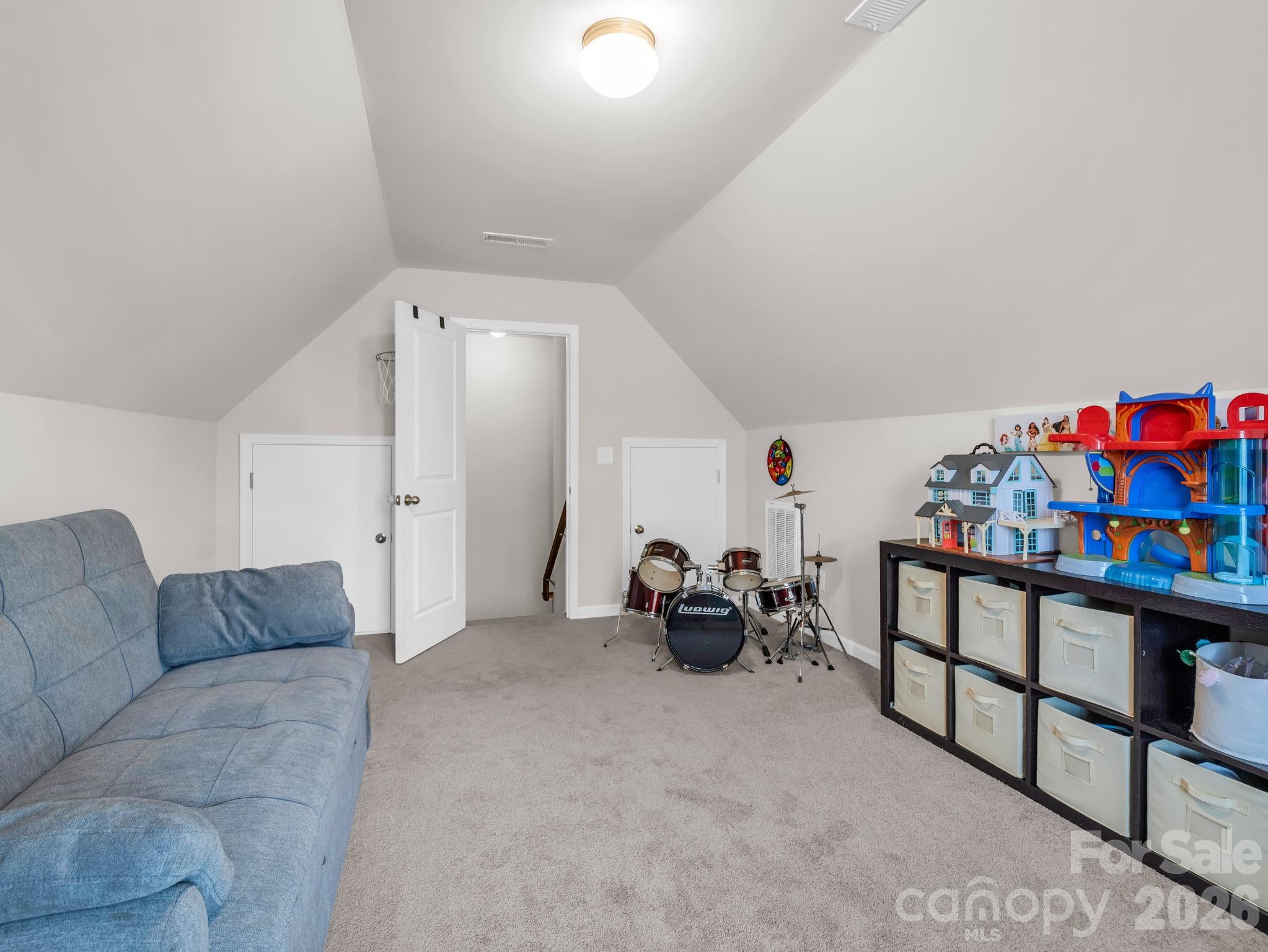 Woodbridge - Residential