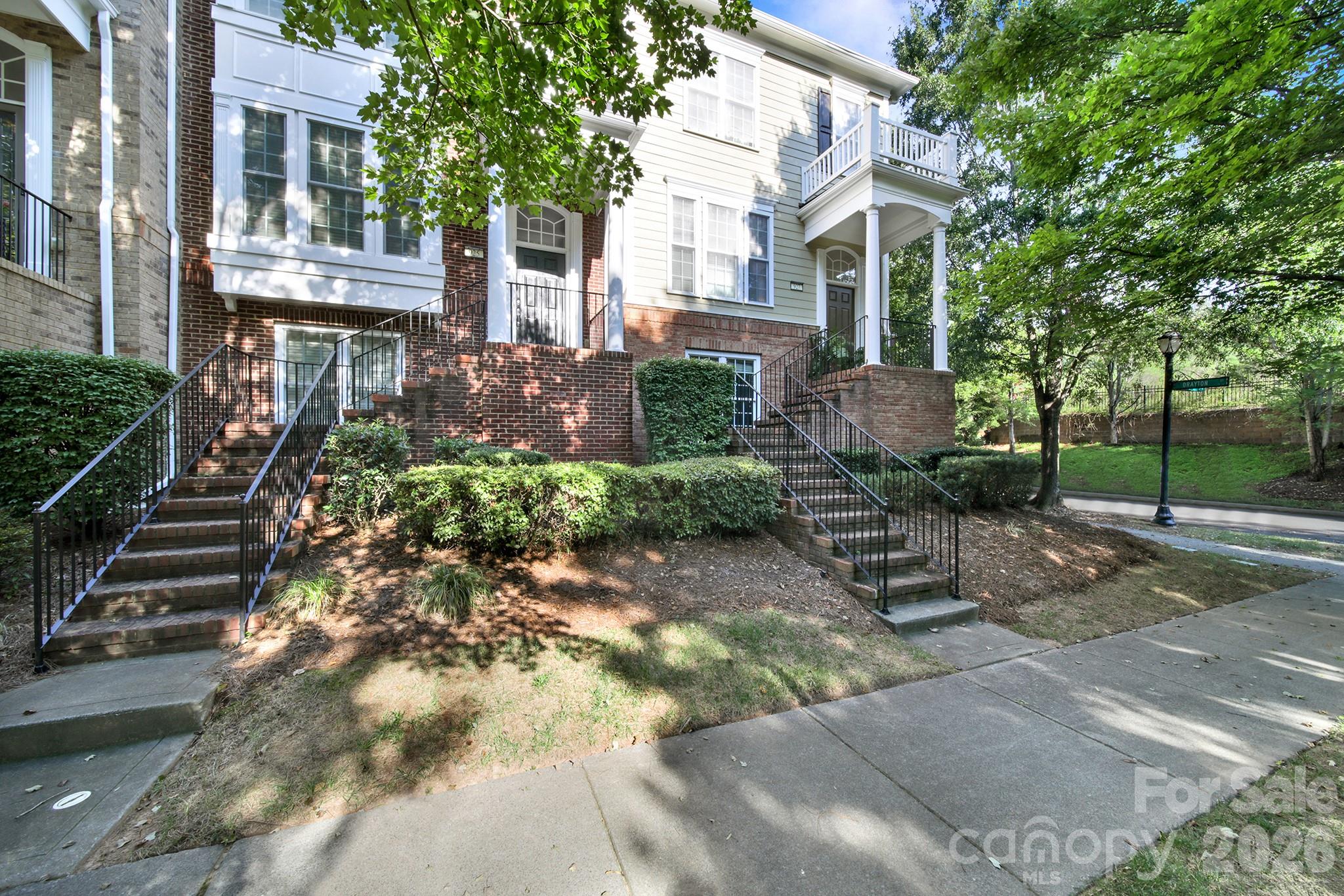 927 Lyndley Drive