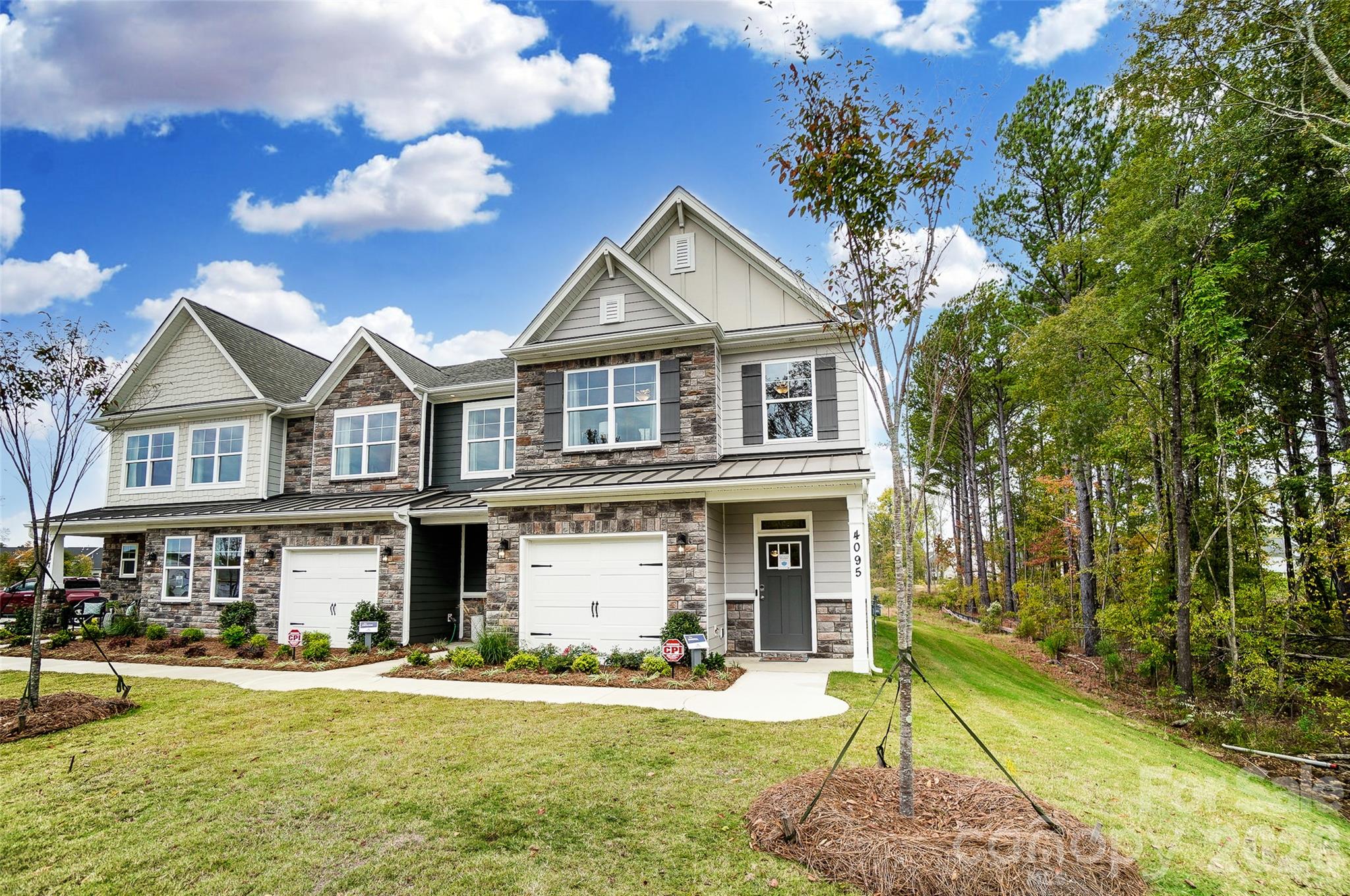 4095 Rothwood Lane