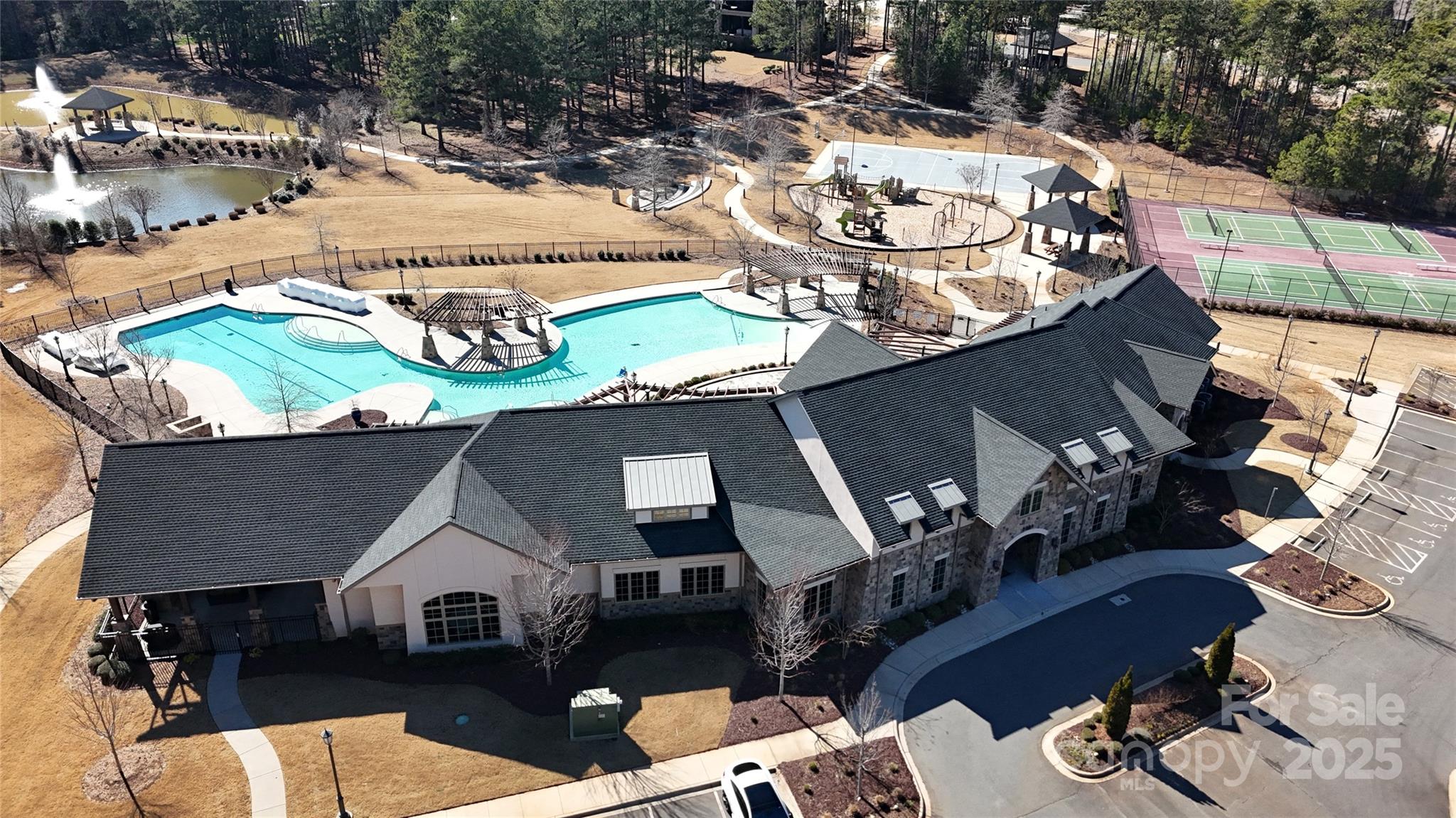 Riverchase Estates - Residential