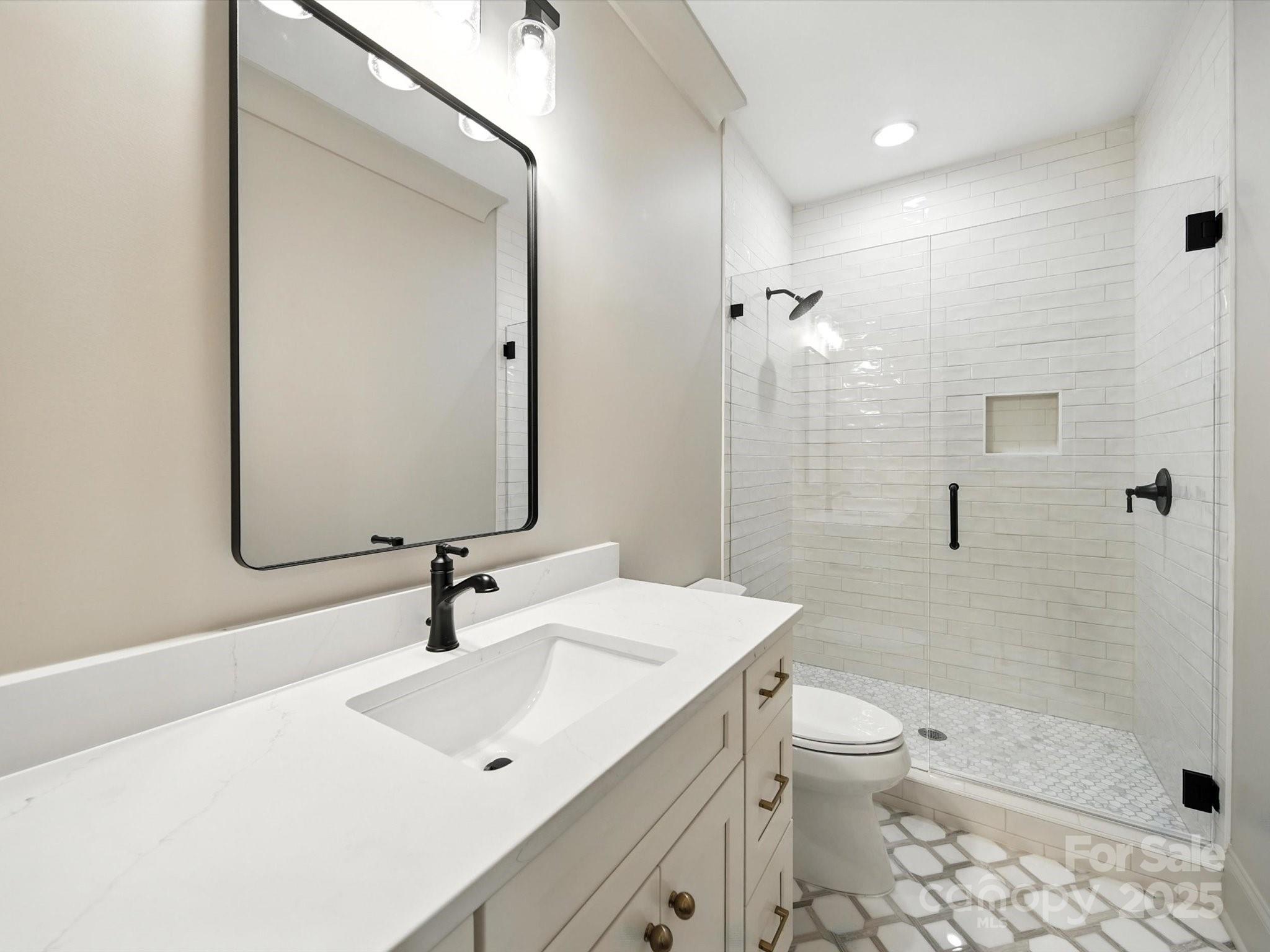 Riverchase Estates - Residential