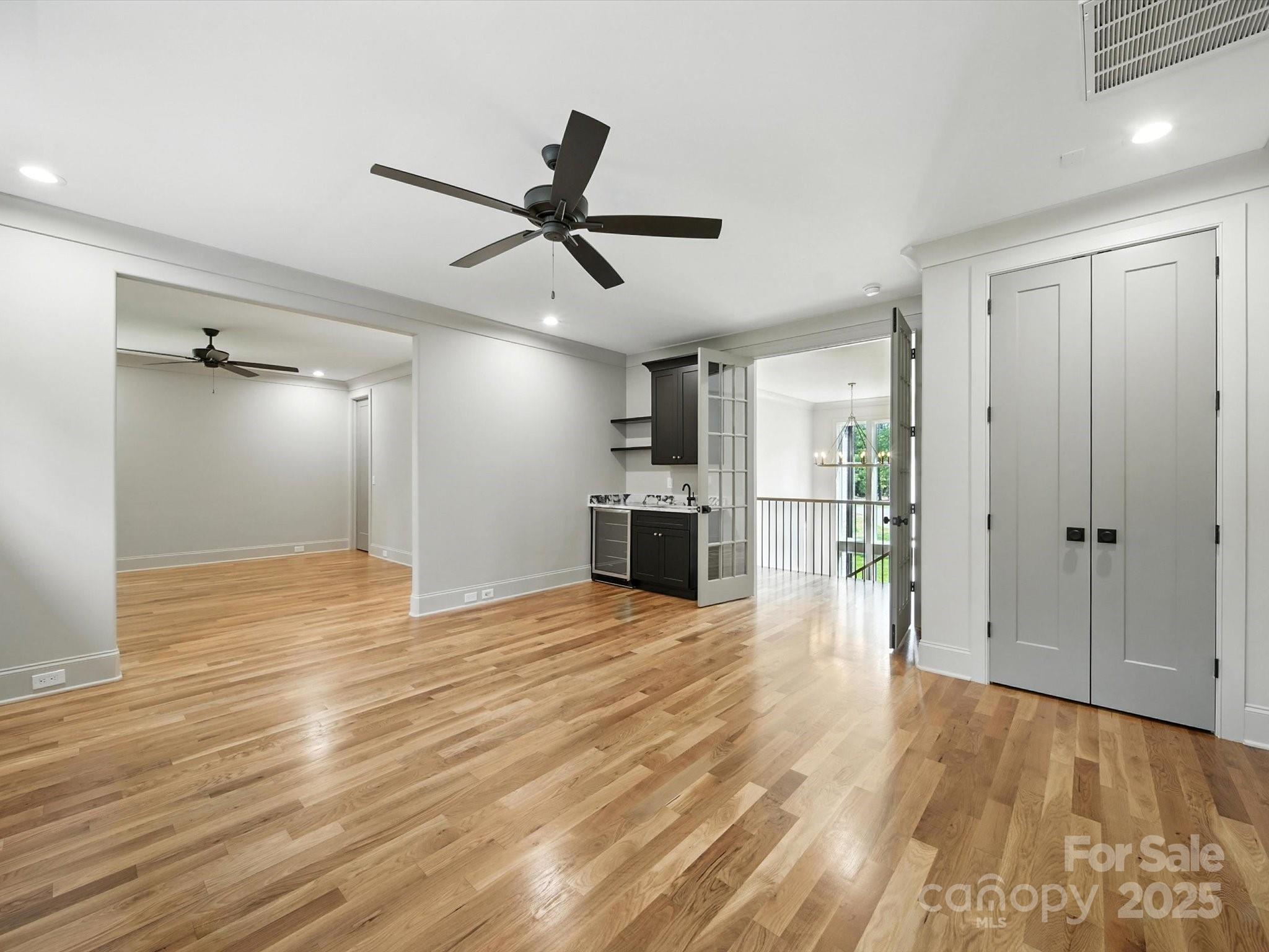 Riverchase Estates - Residential