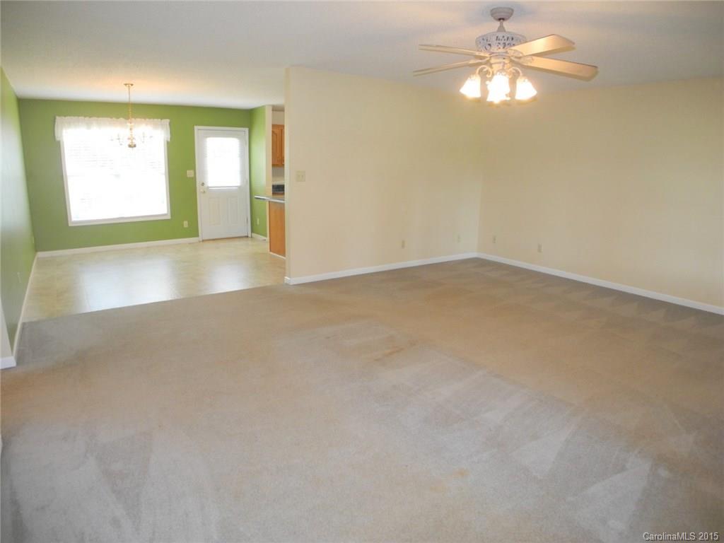 Evelyn Chestnutt 01 - Residential