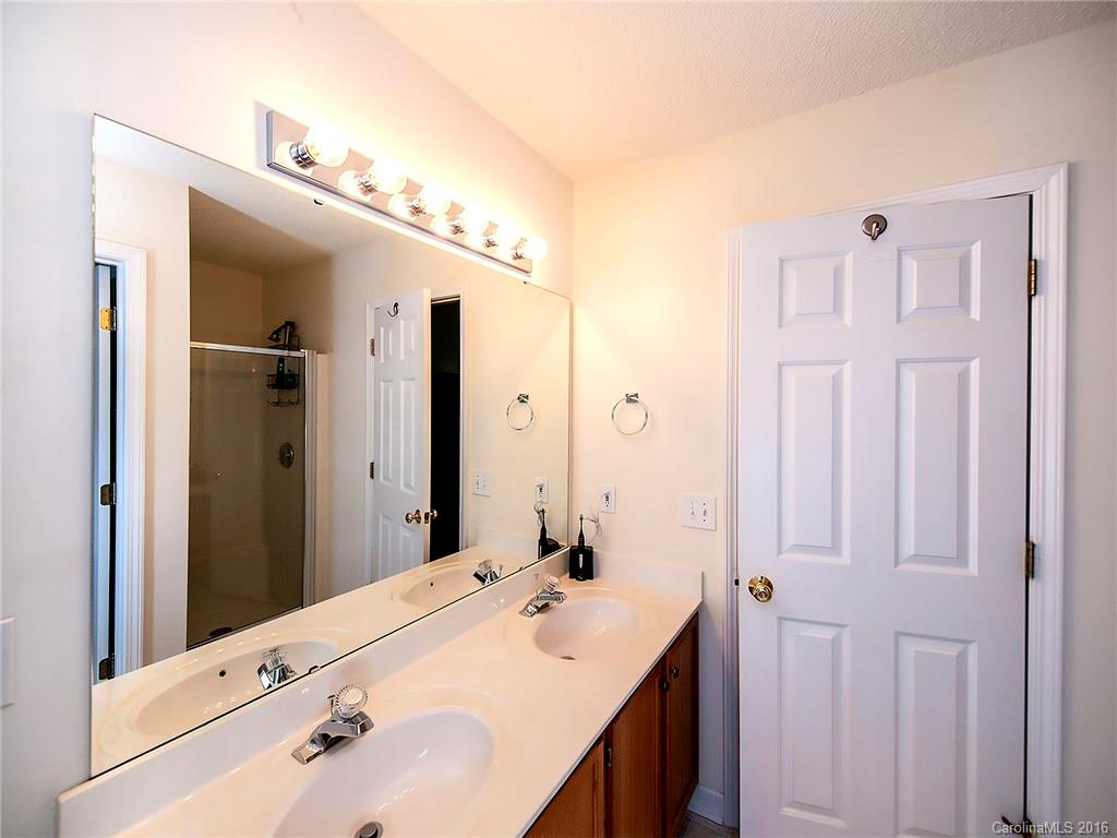 Forest Oaks - Residential