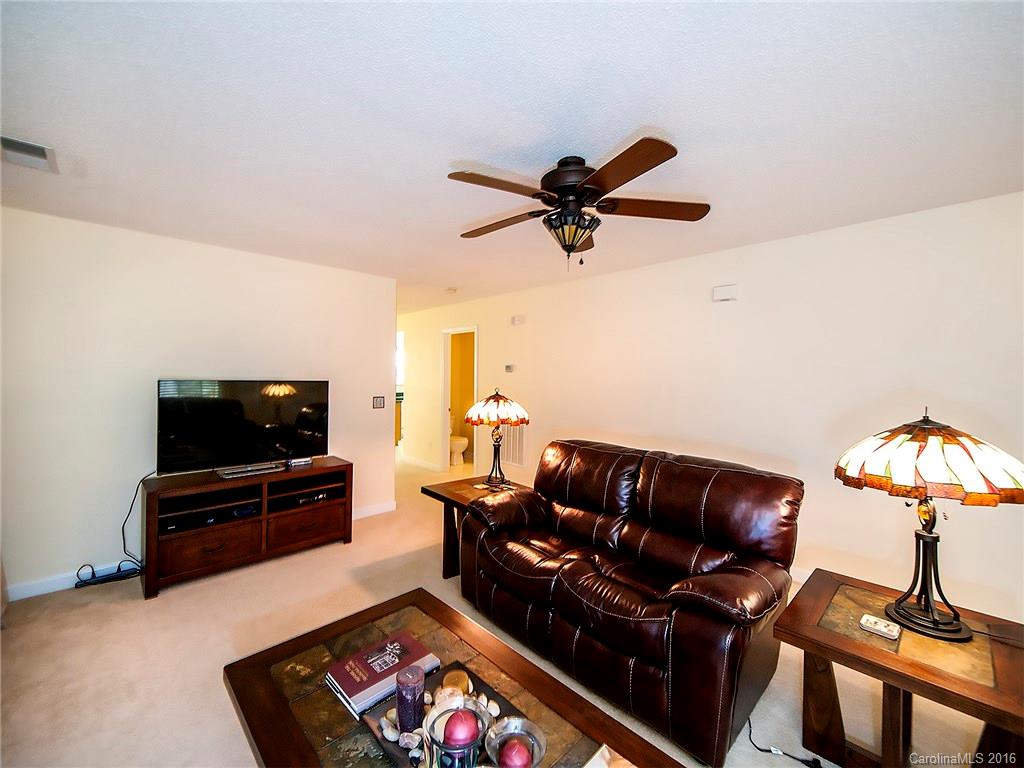 Forest Oaks - Residential