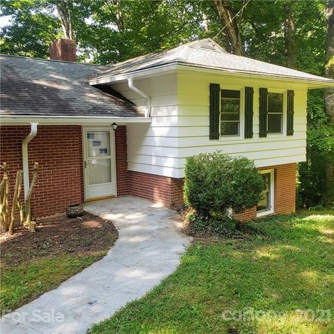 A home in Waynesville