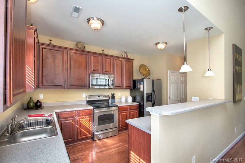 Jones Branch - Residential