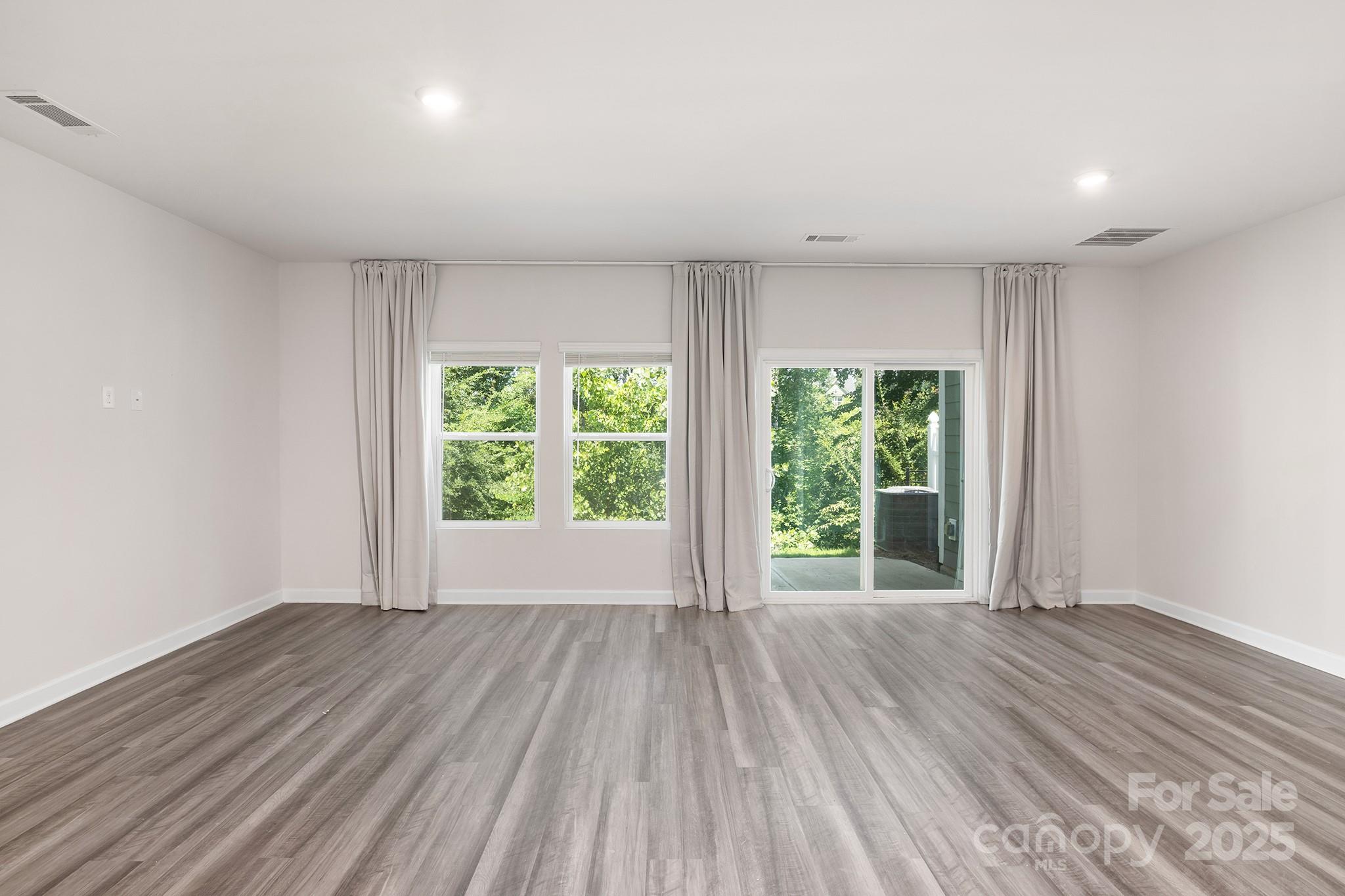 3506 Auburn Curb Road