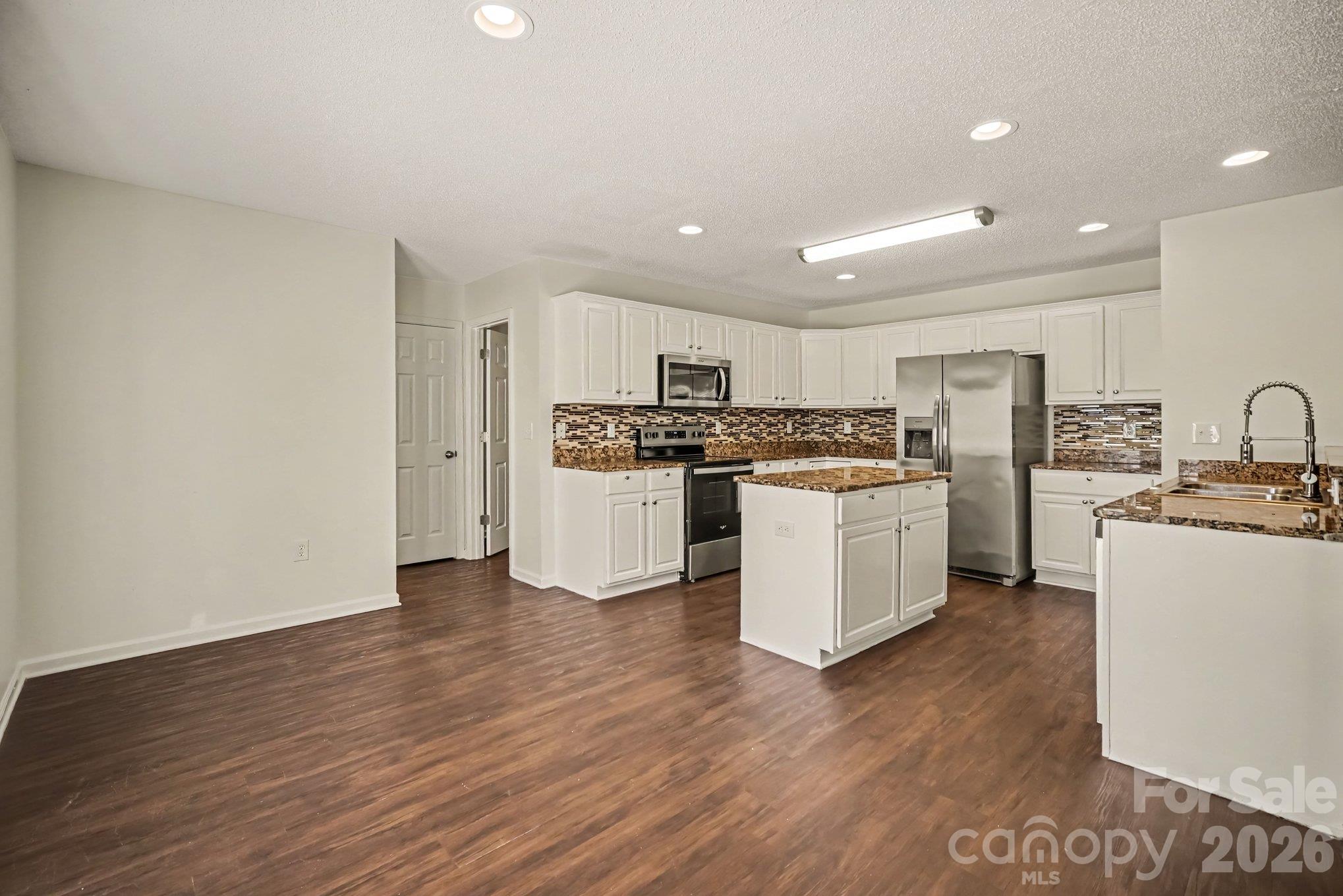2410 Highland Park Drive