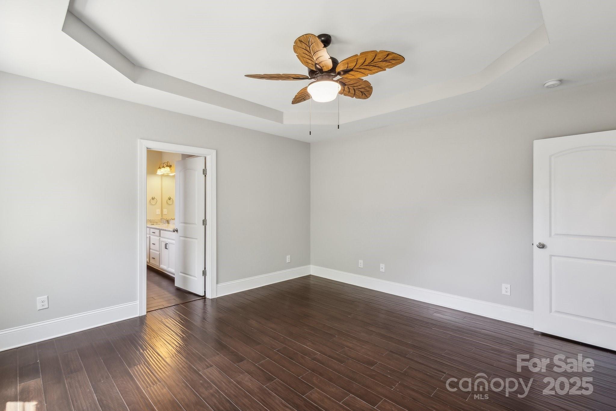 Beacon Knoll Villas - Residential