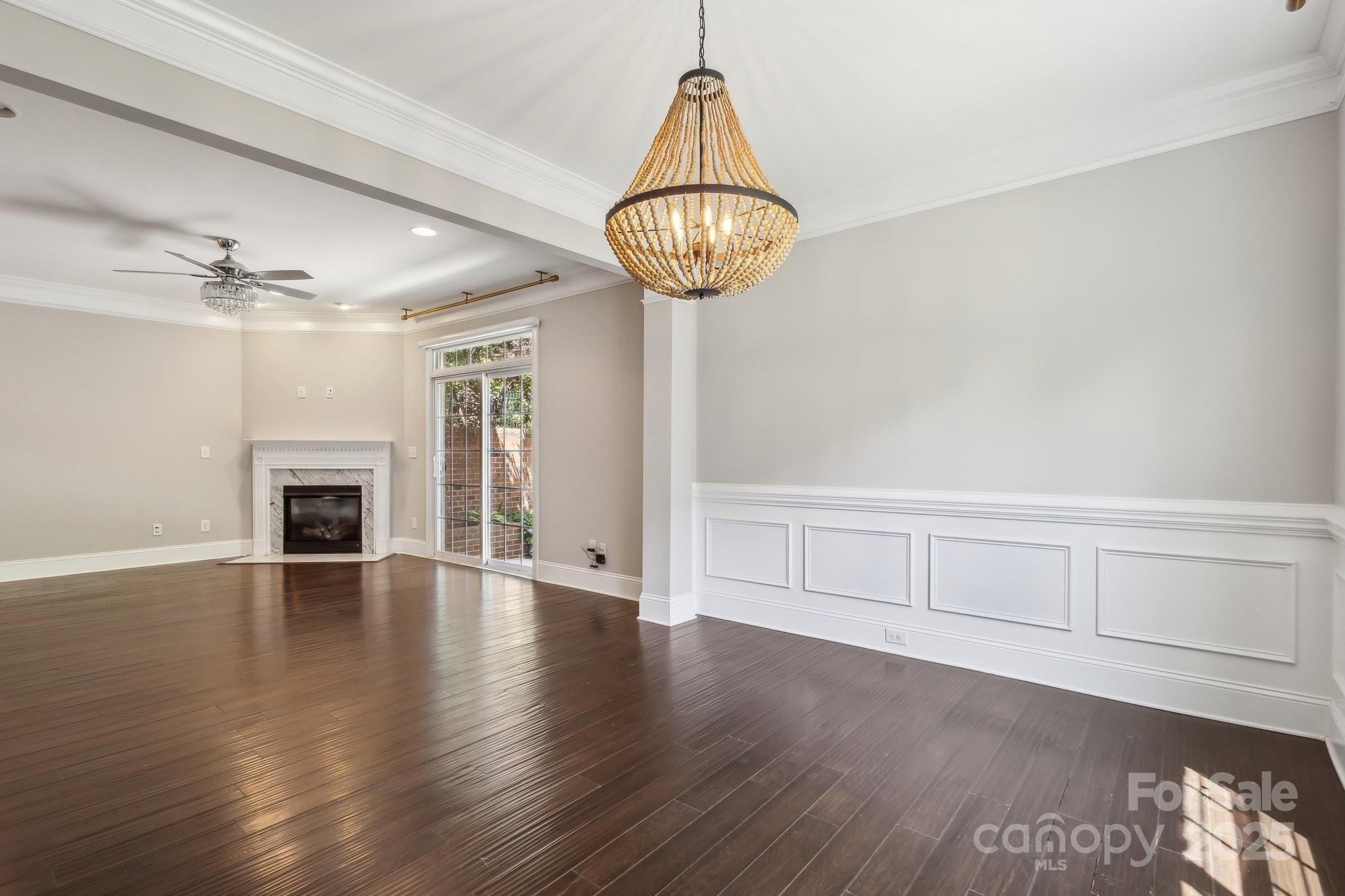 Beacon Knoll Villas - Residential