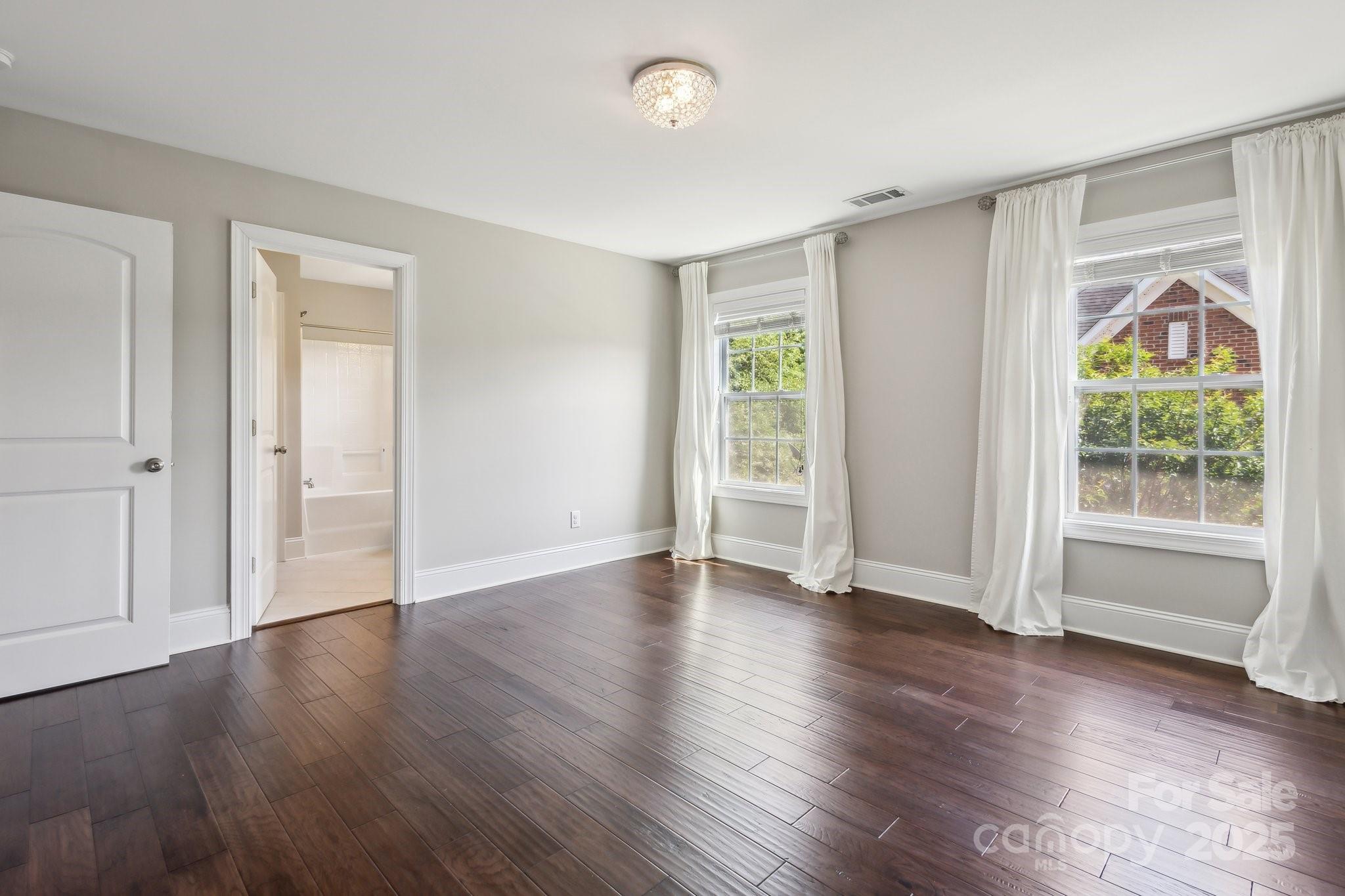 Beacon Knoll Villas - Residential