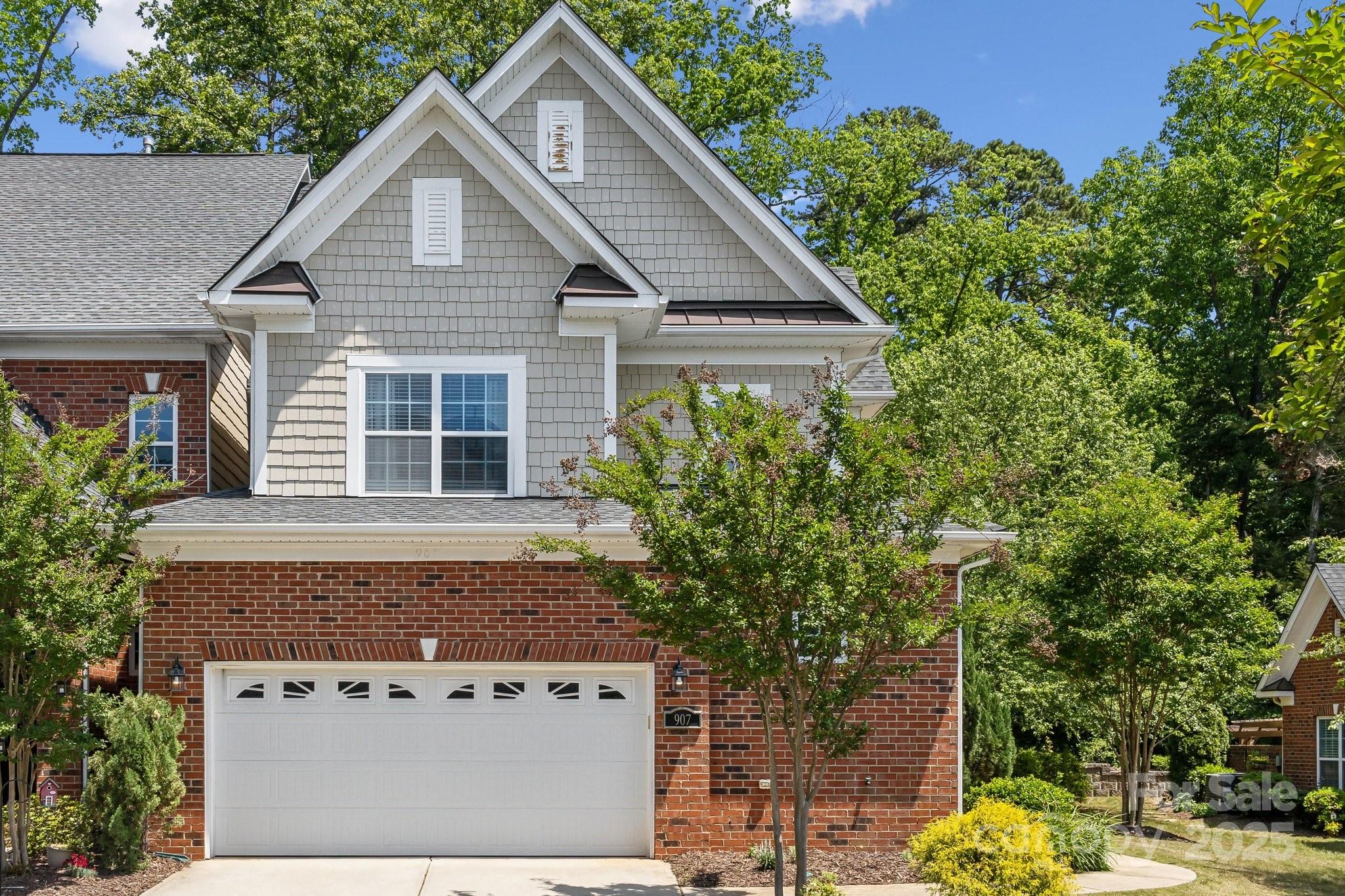 Beacon Knoll Villas - Residential