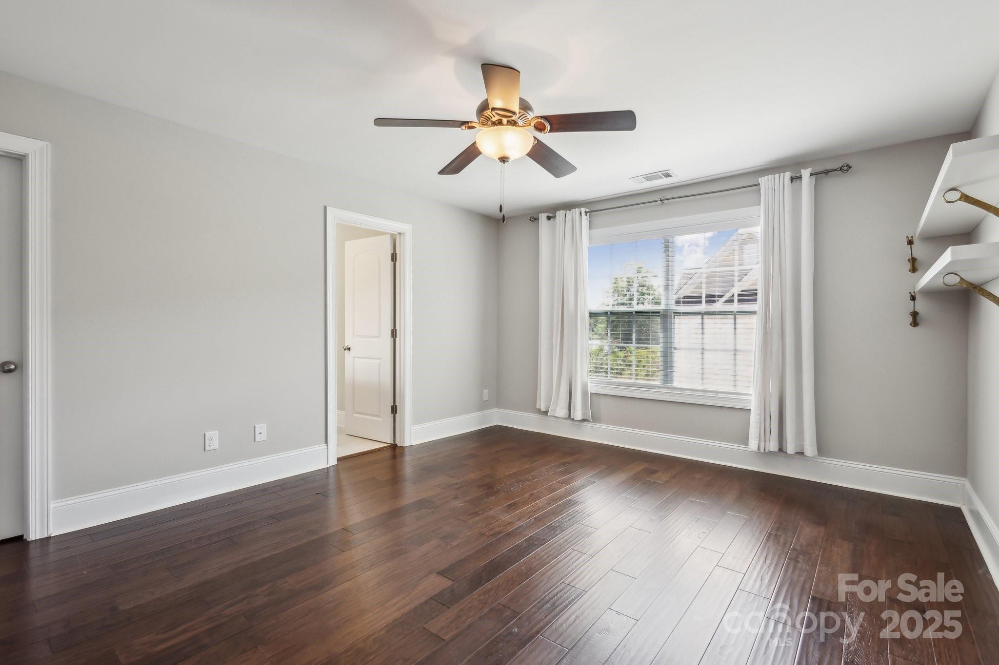 Beacon Knoll Villas - Residential