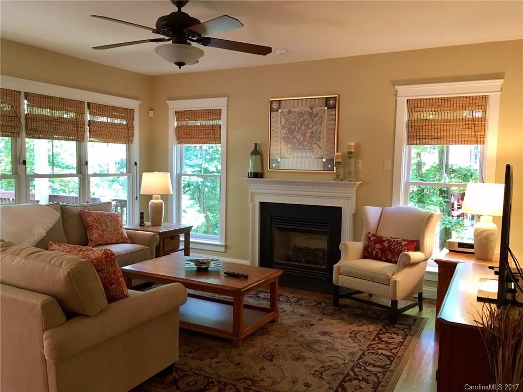 Lake Shore - Residential