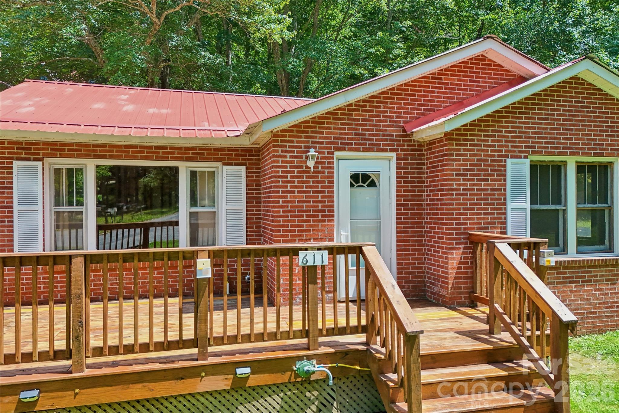 611 Reeves Cove Road