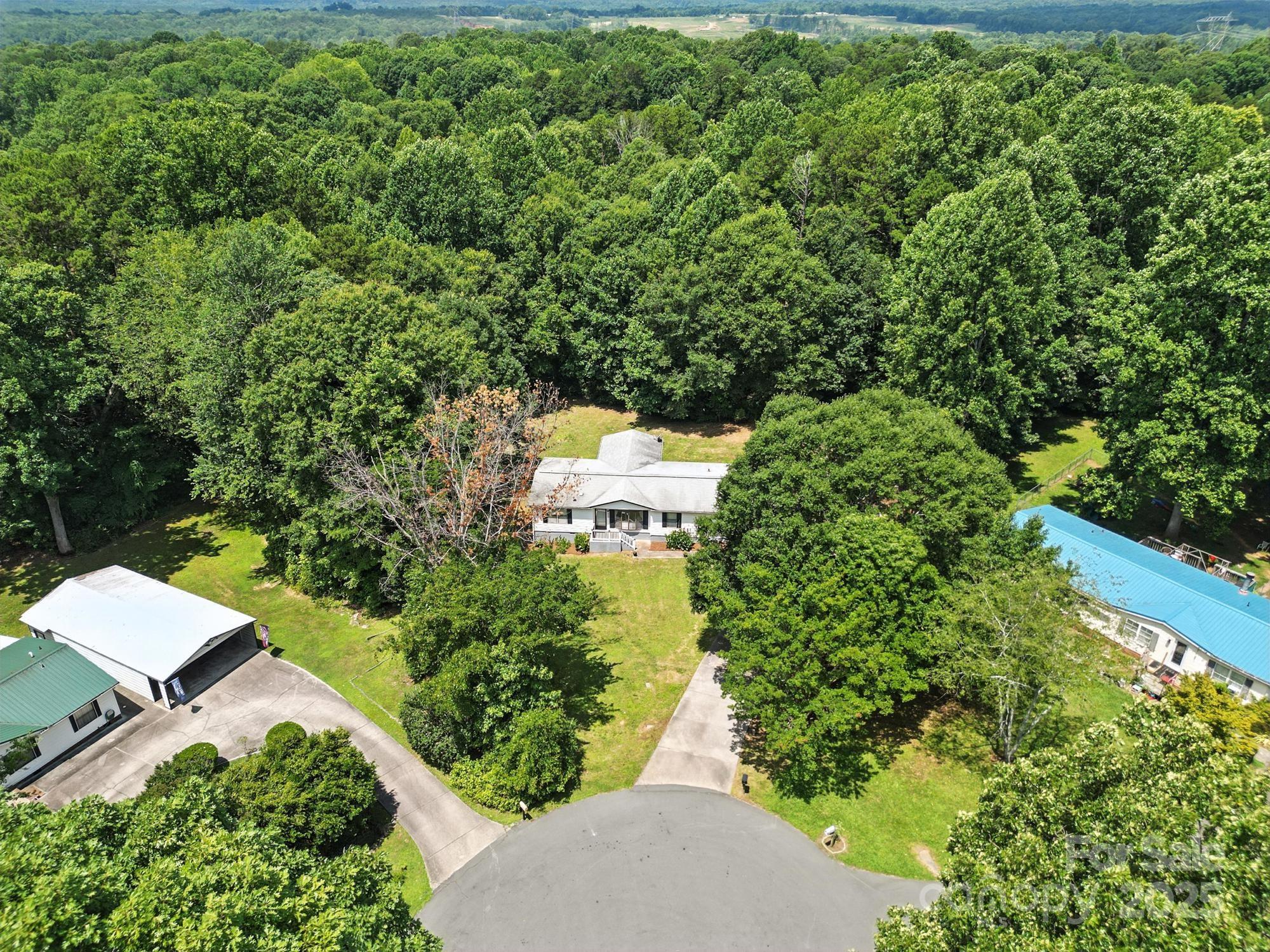 222 Laramie Drive