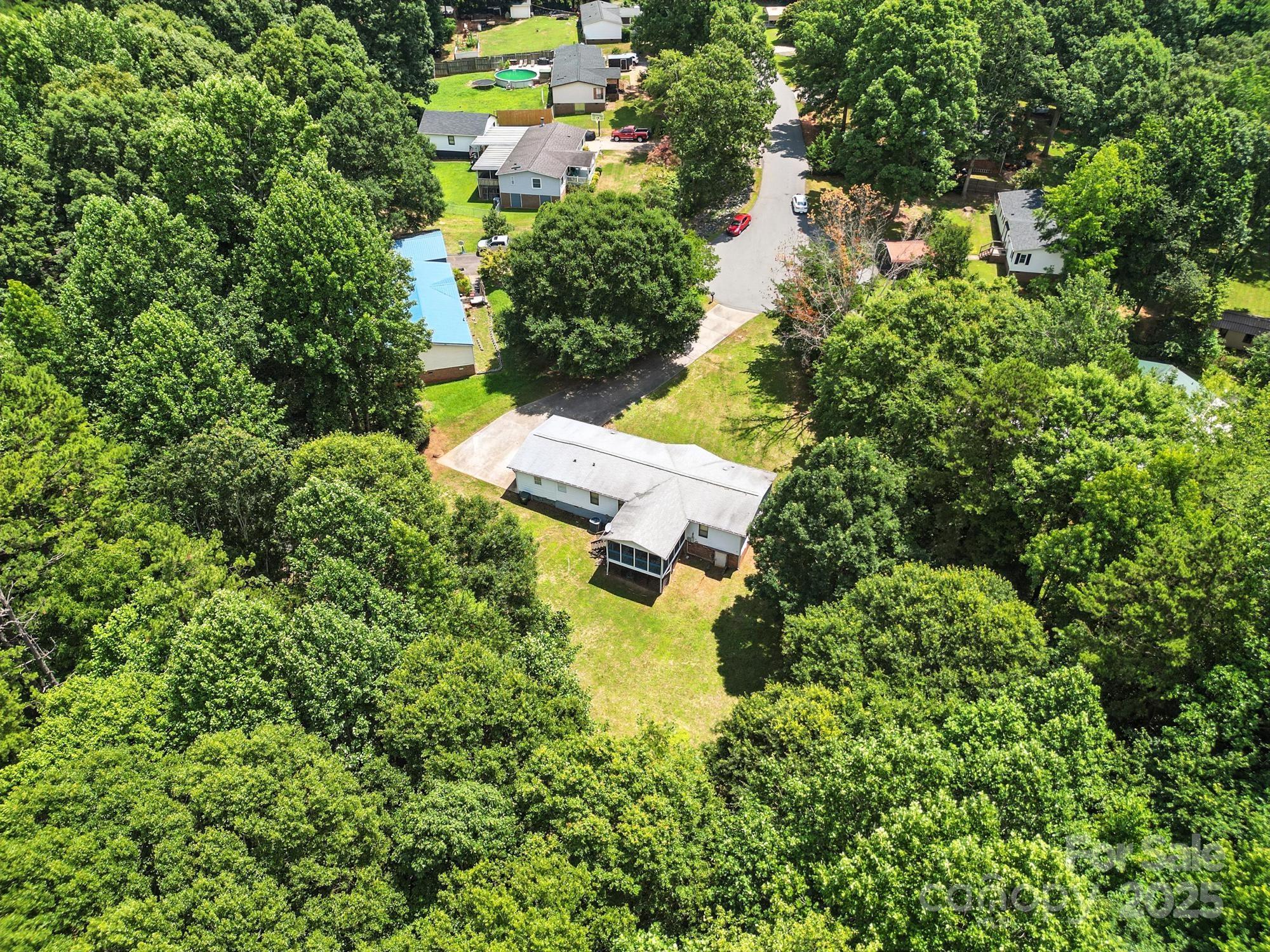 222 Laramie Drive