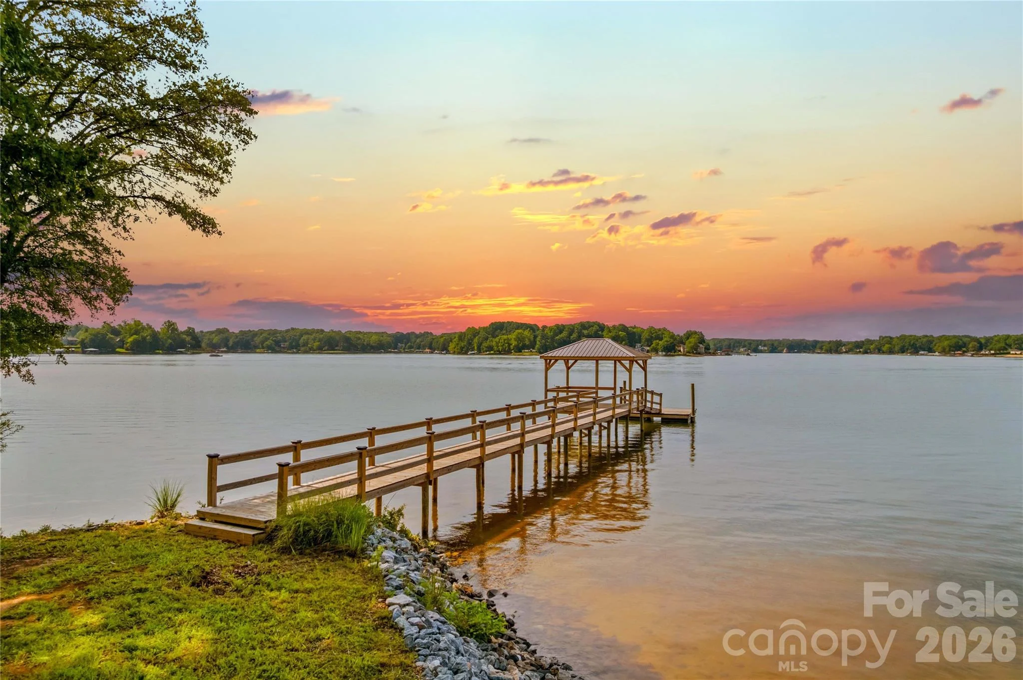 7152 Channelview Drive, Sherrills Ford, NC, 28673