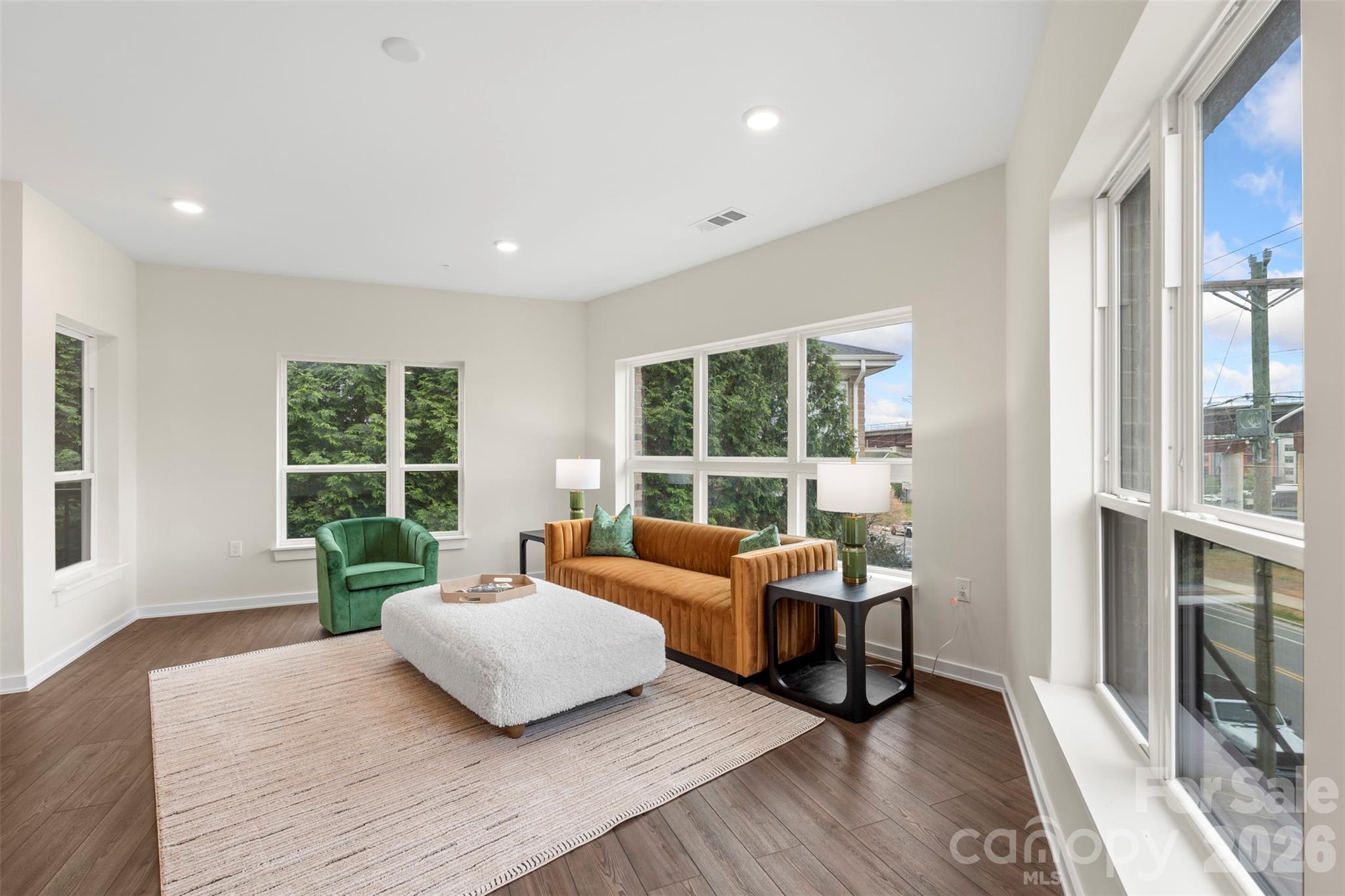 The Arts District - Residential