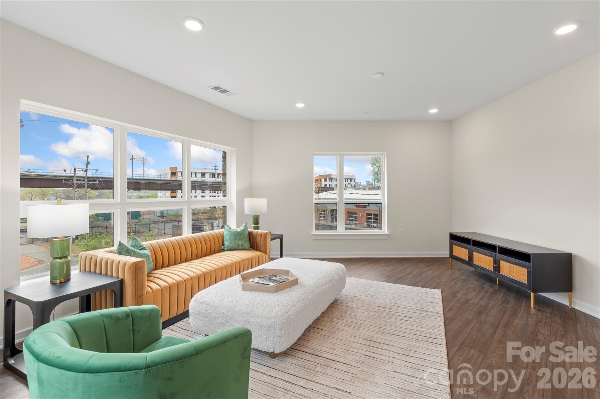 The Arts District - Residential