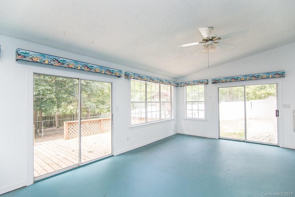 Pineland Acres - Residential