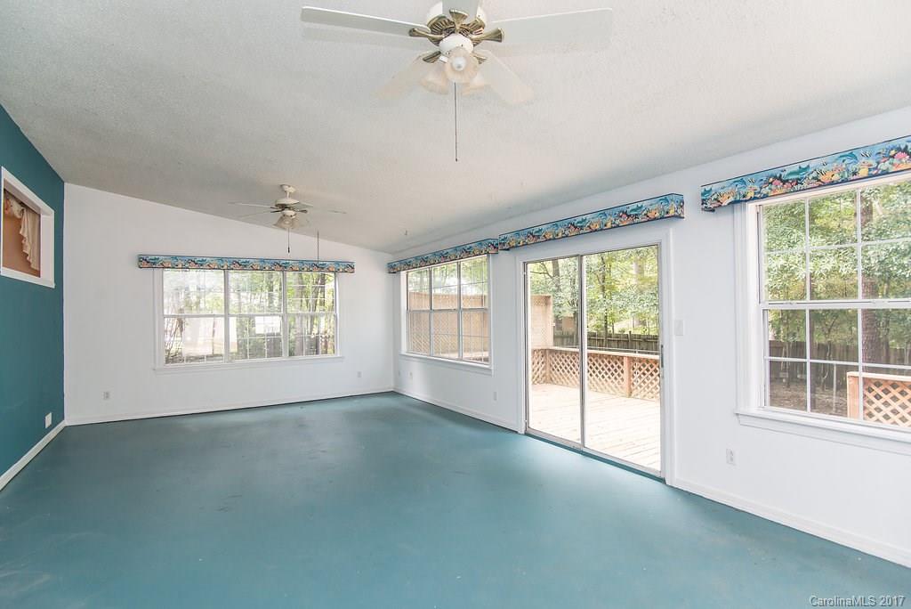 Pineland Acres - Residential