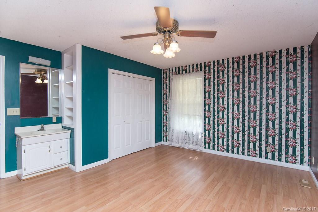 Pineland Acres - Residential