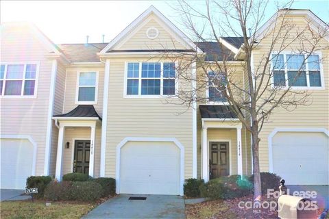 Photo of 14414 Tigress Court, Charlotte, NC 28273 (MLS # 4330599)