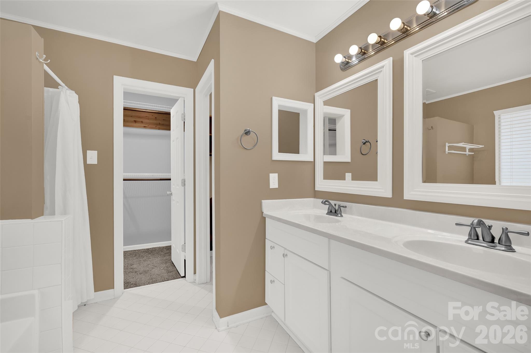 Cedarfield - Residential