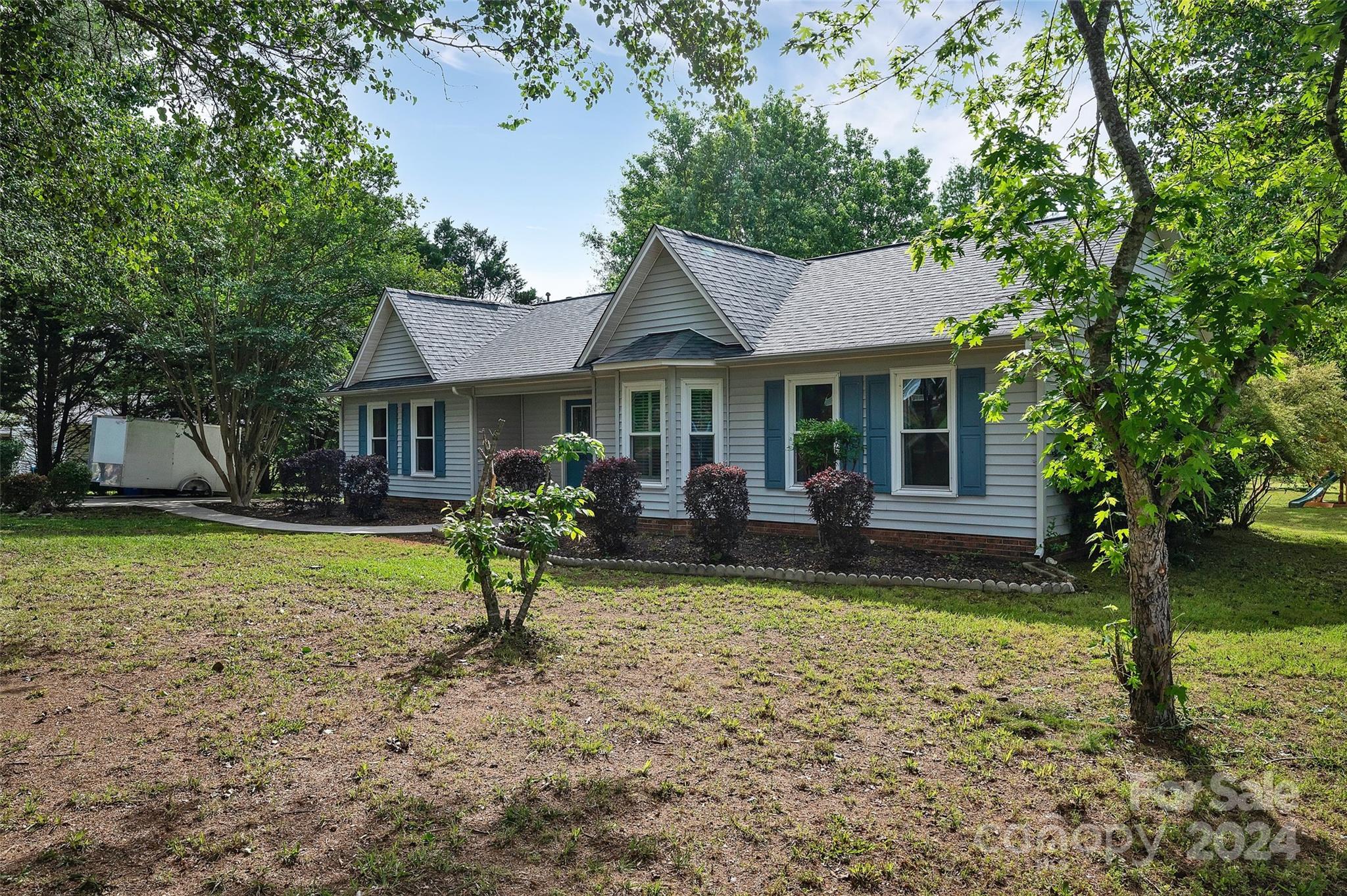 Red Oaks - Residential