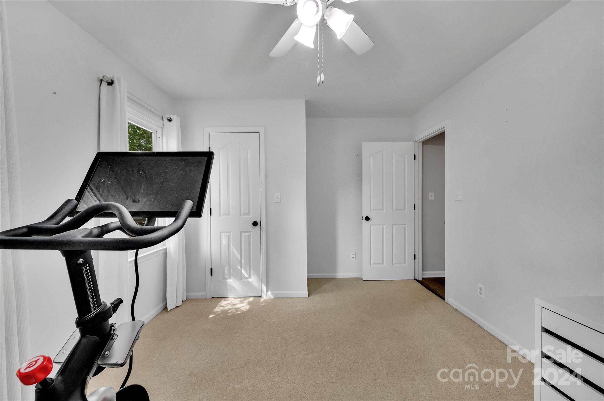 Red Oaks - Residential