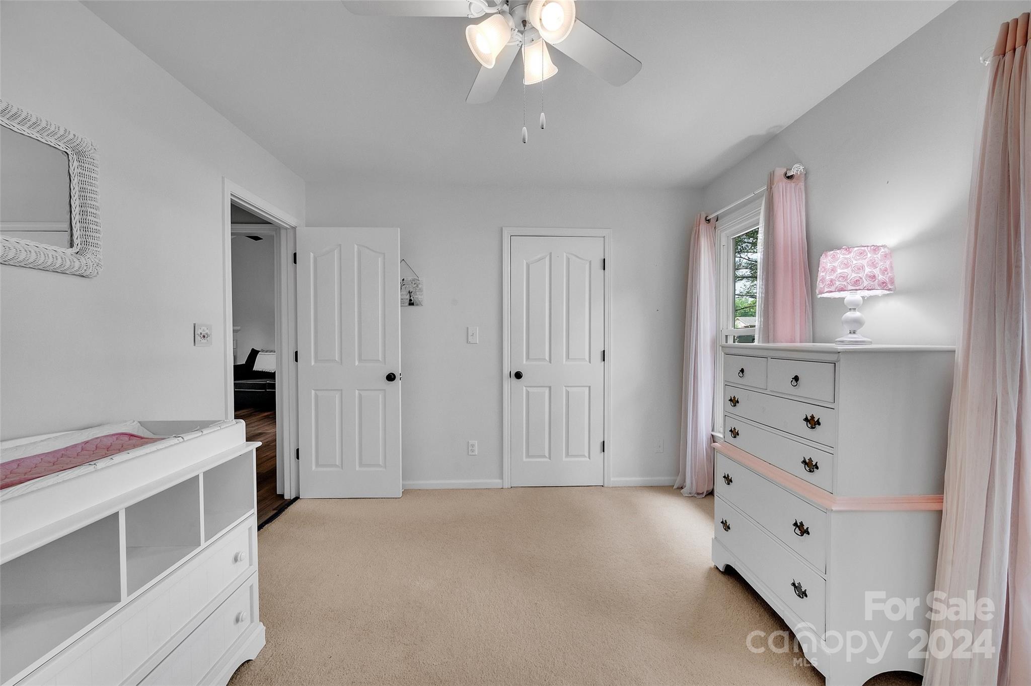 Red Oaks - Residential